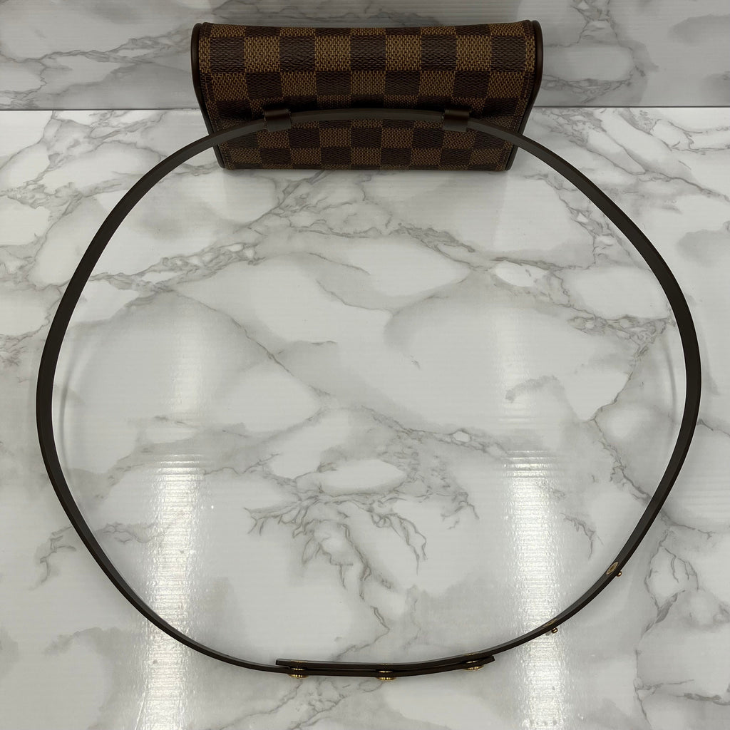 LOUIS VUITTON Damier Florentine body bag