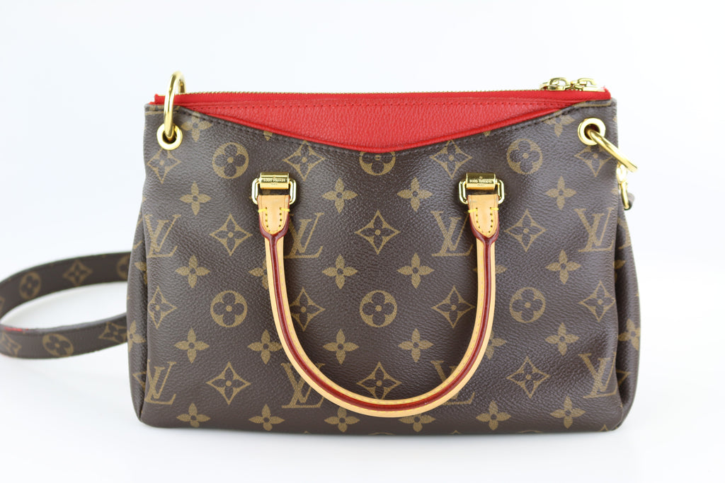 Monogram/Cerise Pallas BB