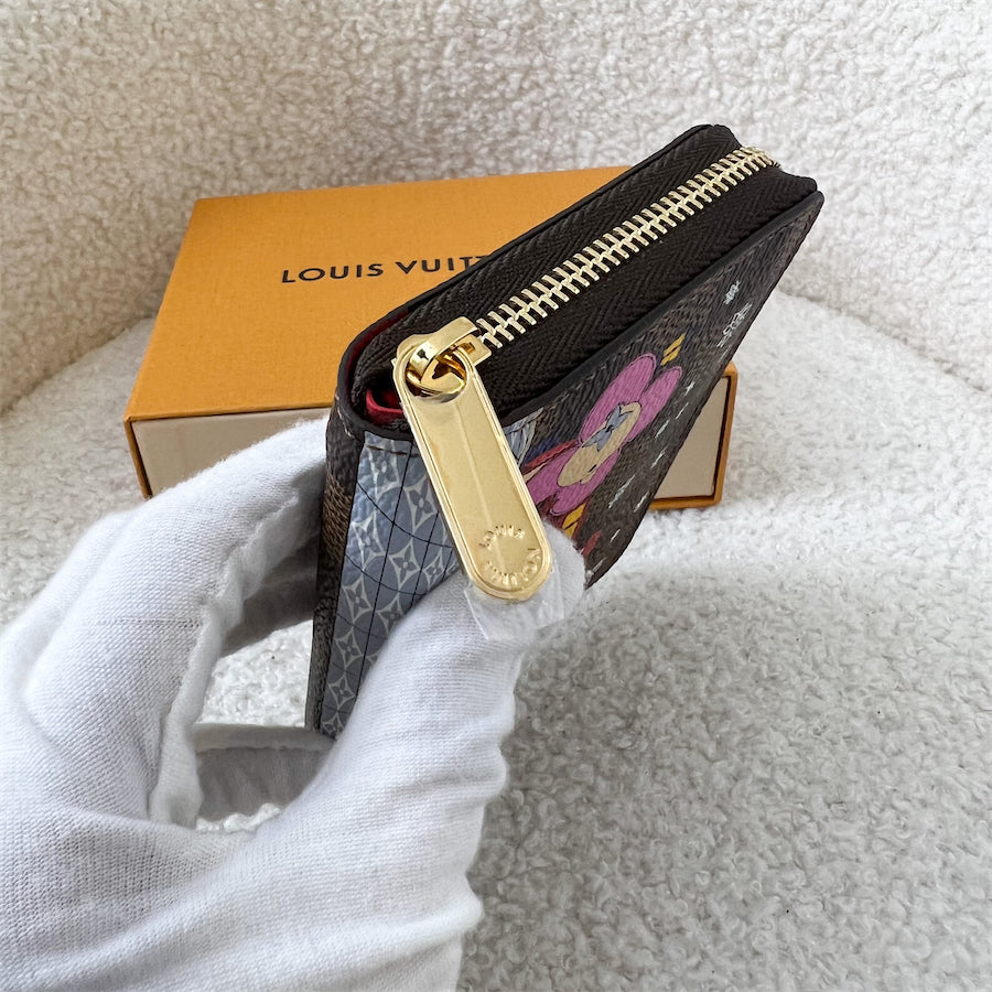LV Zippy Small Wallet / Card Holder in Vivienne in London Christmas 2021 Canvas and GHW
