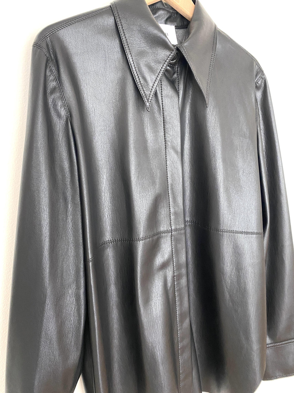 BLACK VEGAN LEATHER NAUM SHIRT - Size MEDIUM