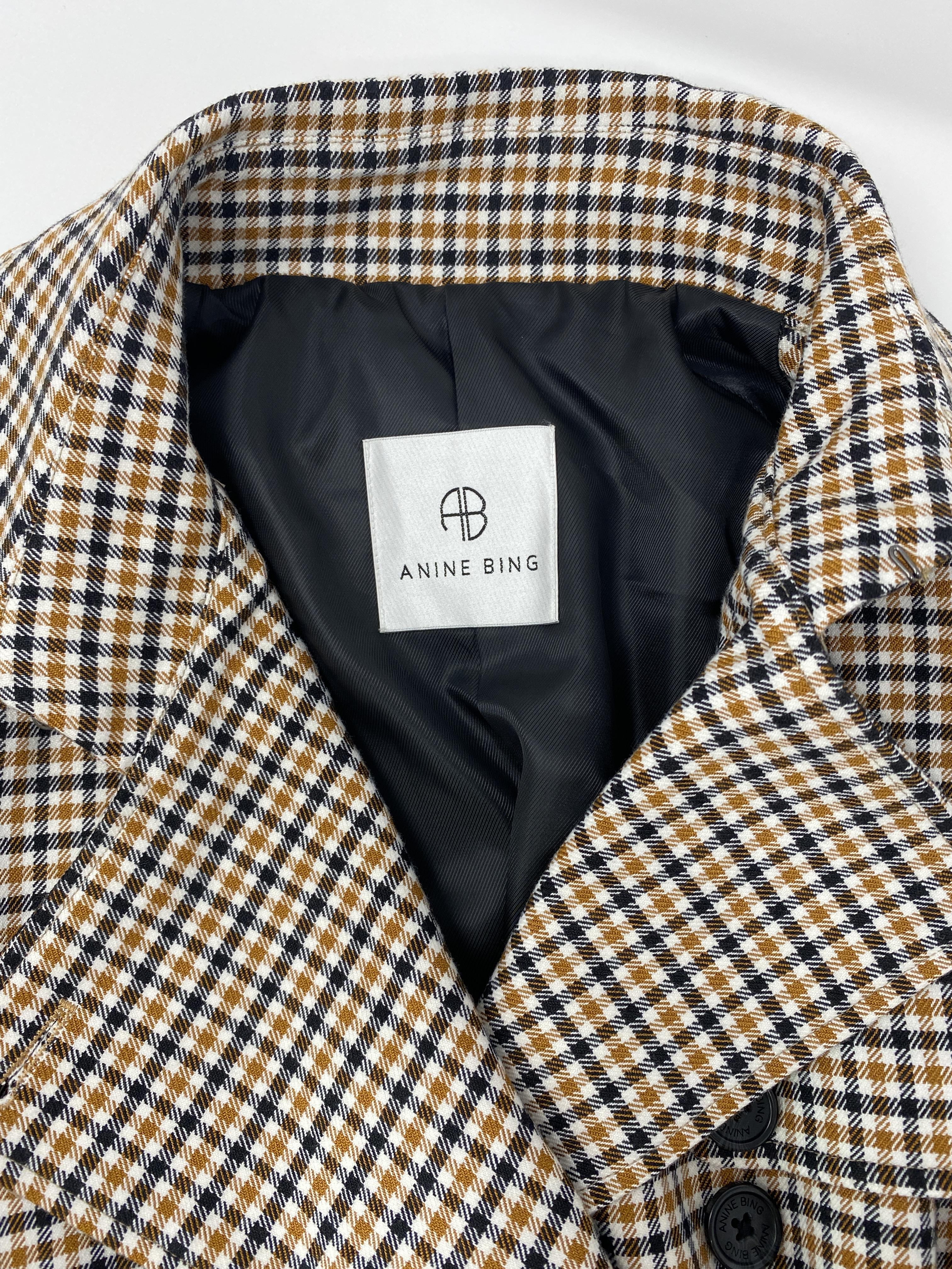 MUSTARD PLAID LONDON TRENCH COAT - SIZE MEDIUM