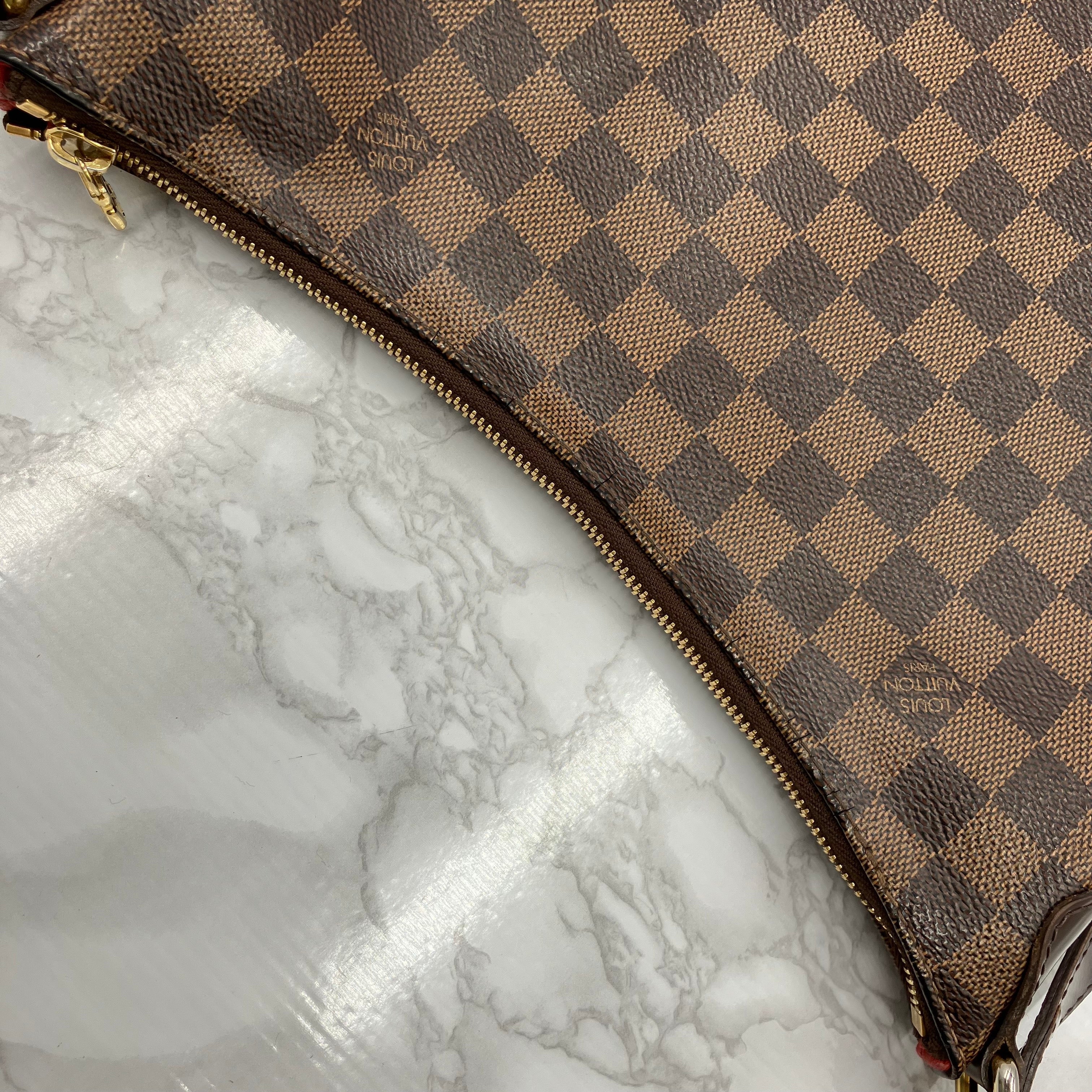 LOUIS VUITTON Damier Bloomsbury