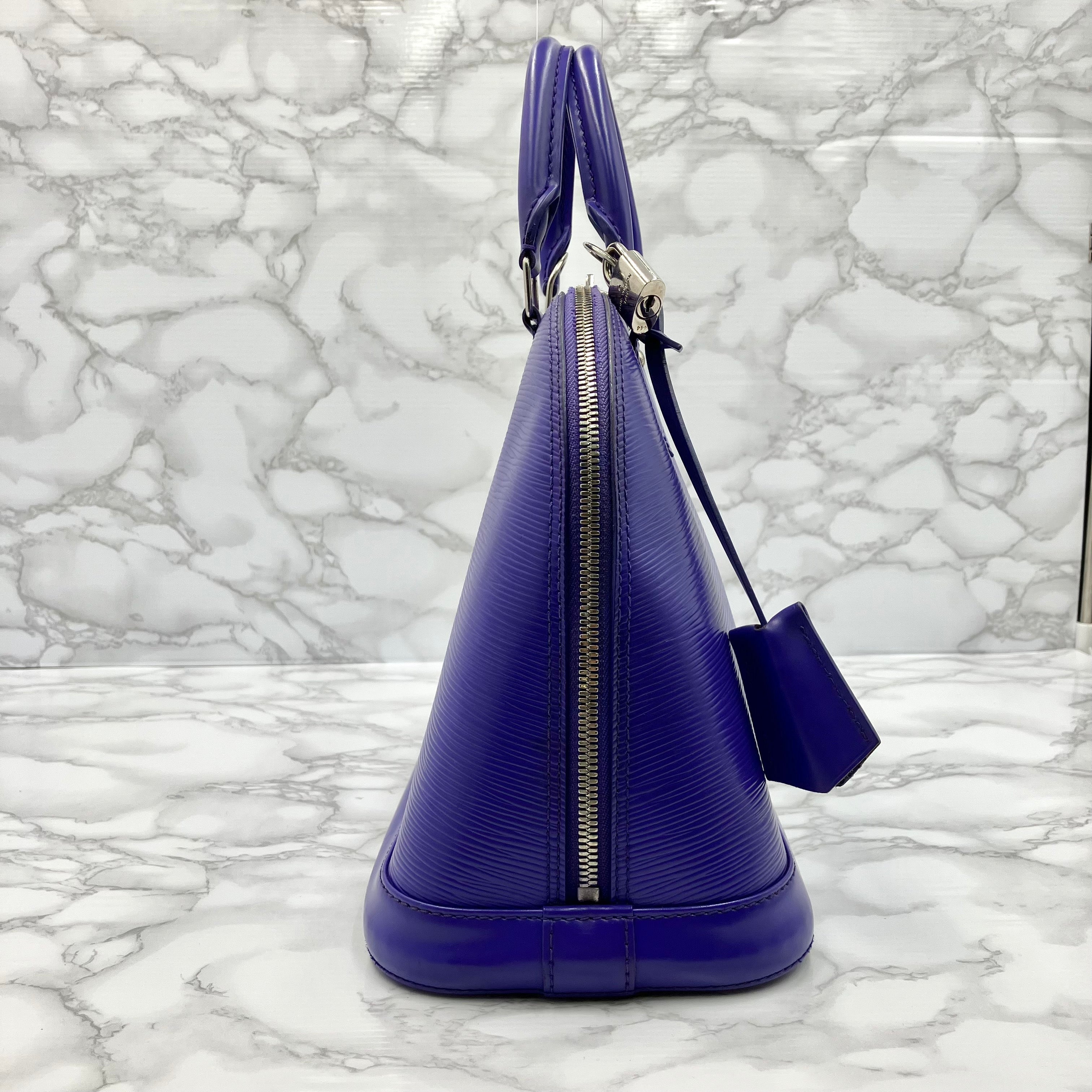 Louis Vuitton Epi Alma PM