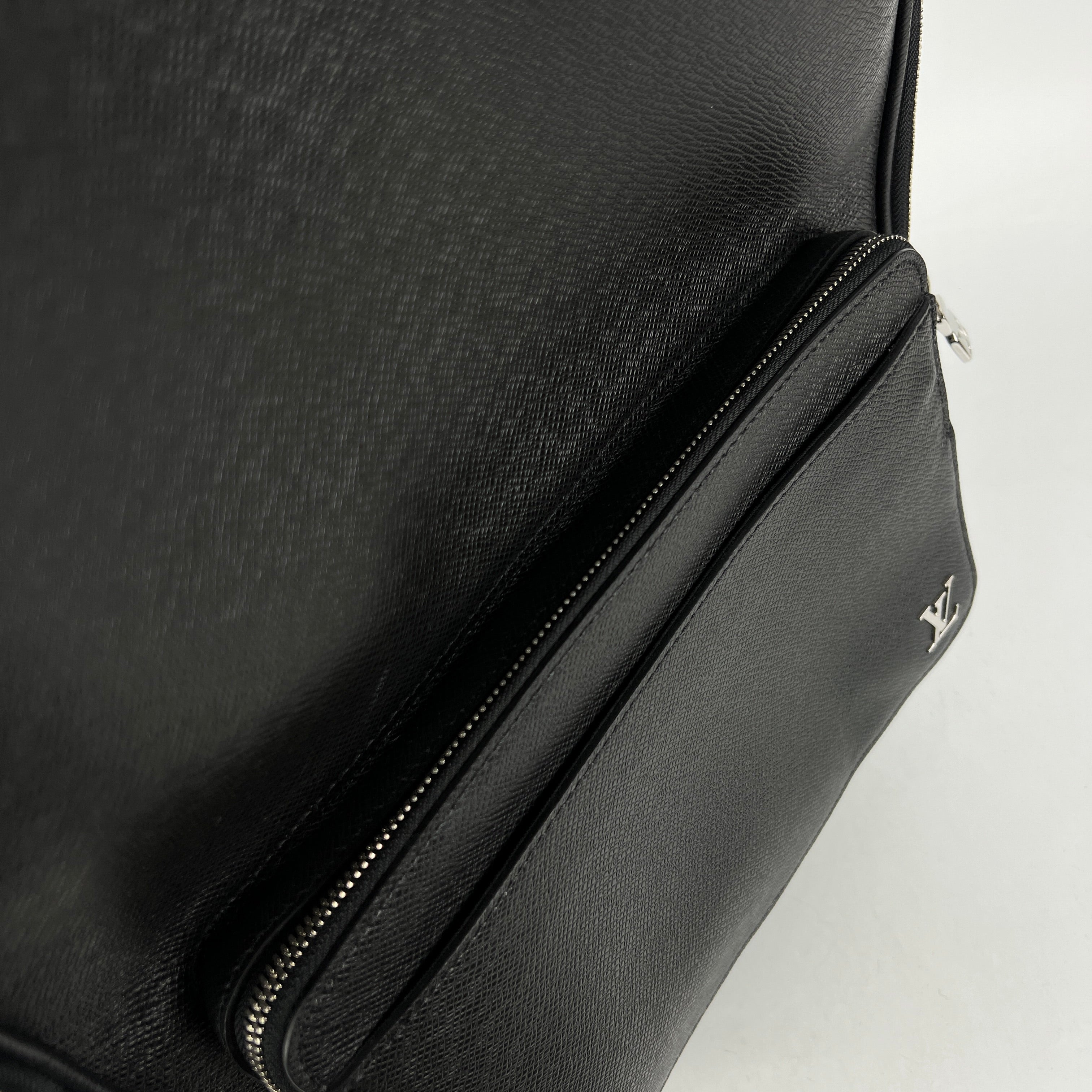 Louis Vuitton Black Men's Backpack
