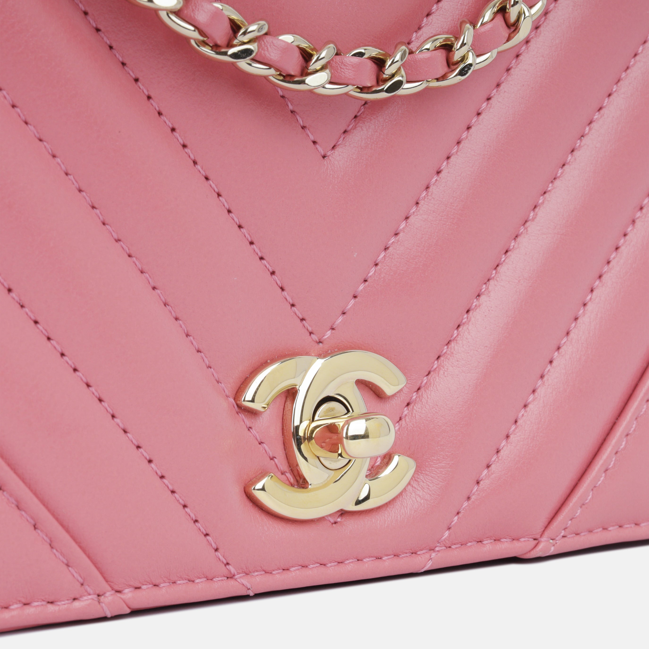 Mini Chevron Flap - Pink CGHW