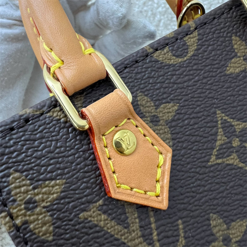 LV Petit Sac Plat in Monogram Leather GHW