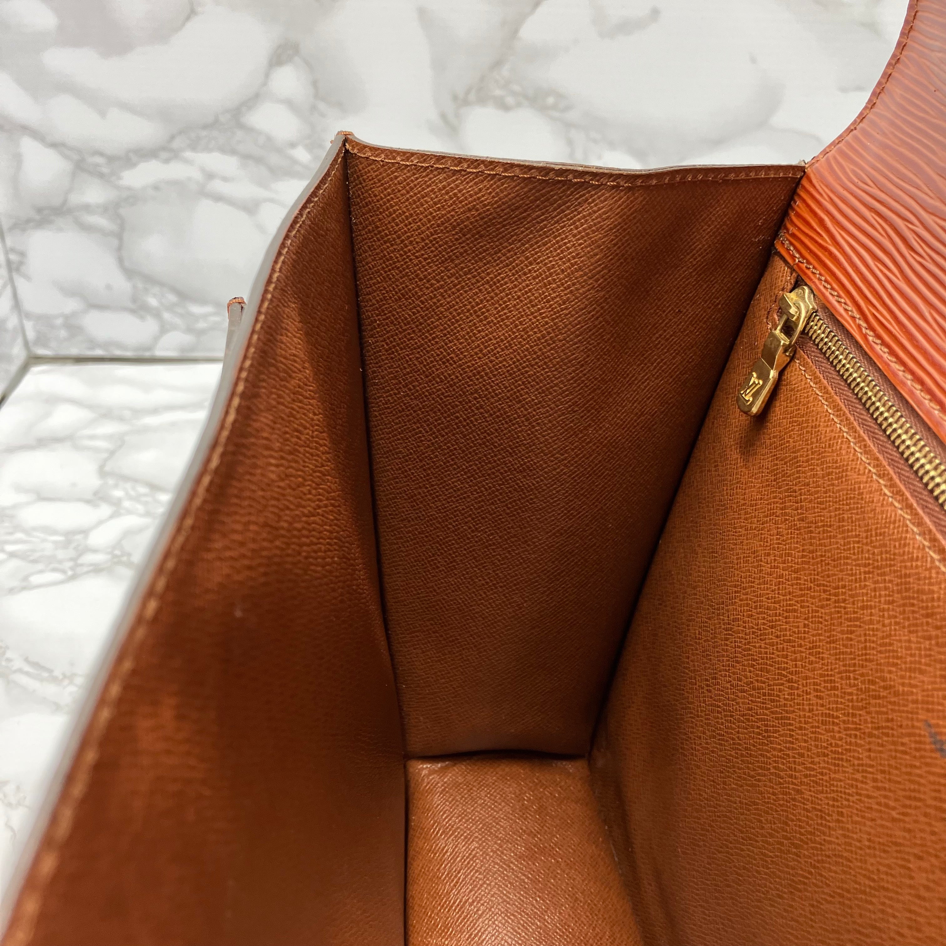 Louis Vuitton Epi Monceau