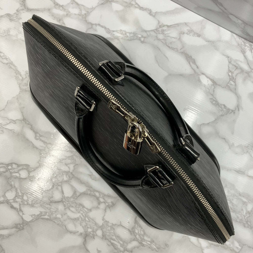 LOUISU VUITTON Epi Alma MM handbag