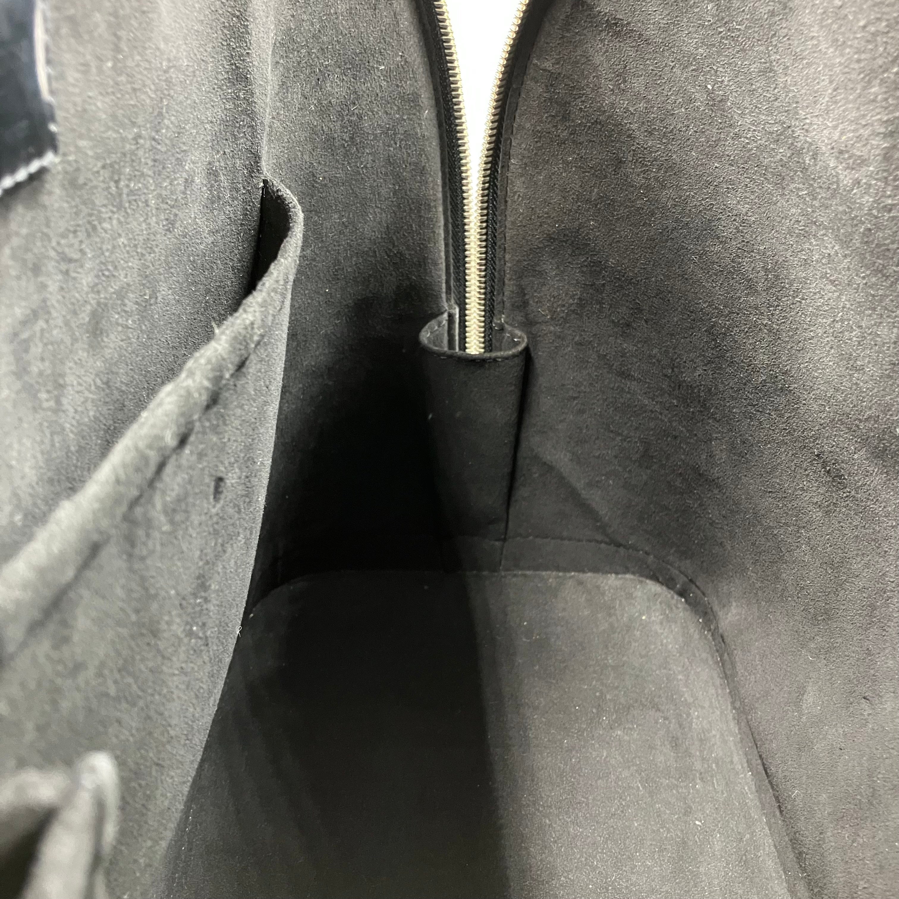 LOUISU VUITTON Epi Alma MM handbag