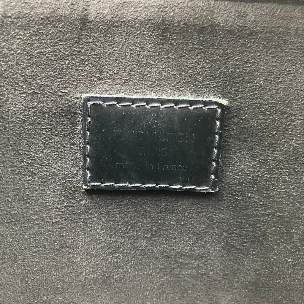 LOUISU VUITTON Epi Alma MM handbag