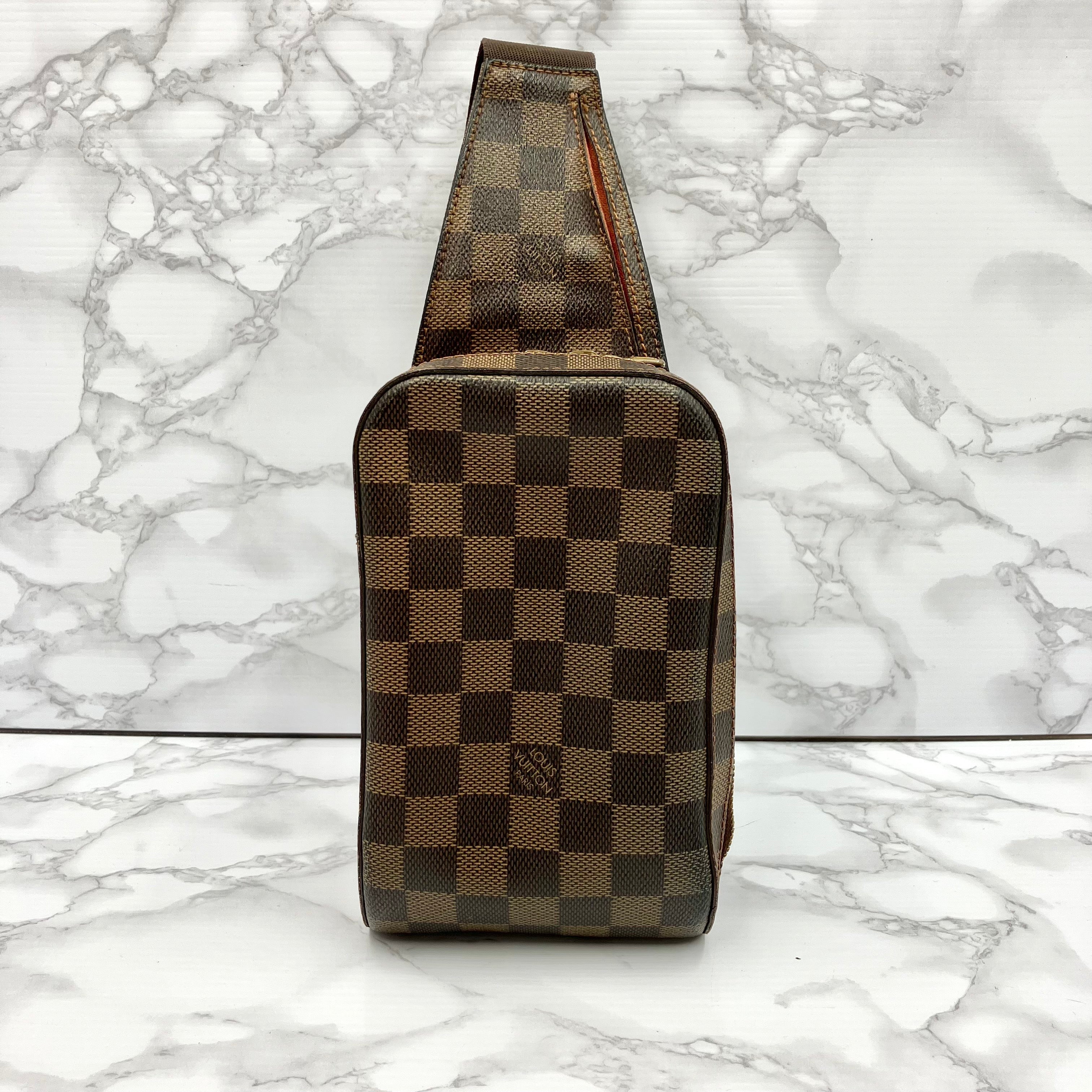LOUIS VUITTON Damier Geronimos