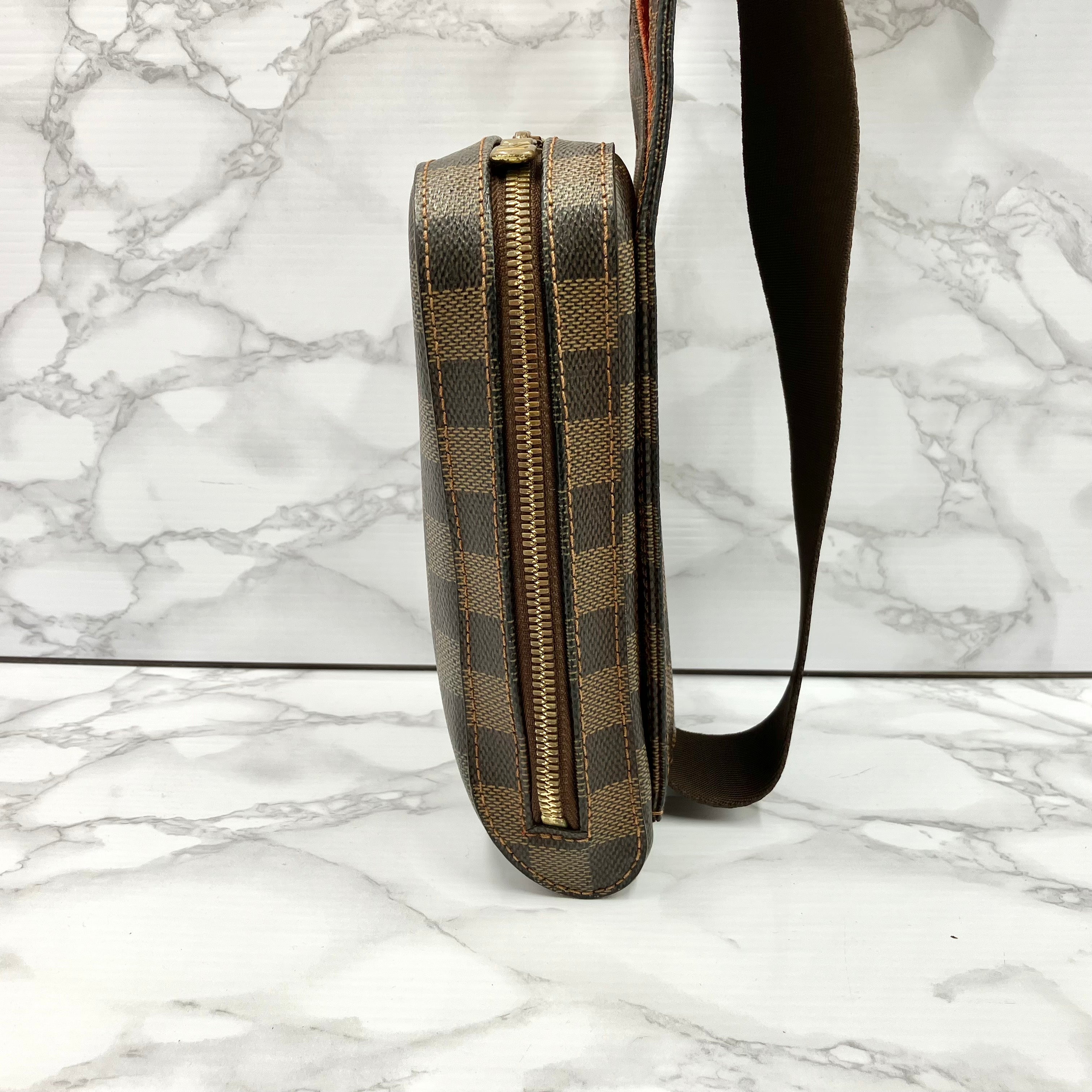 LOUIS VUITTON Damier Geronimos