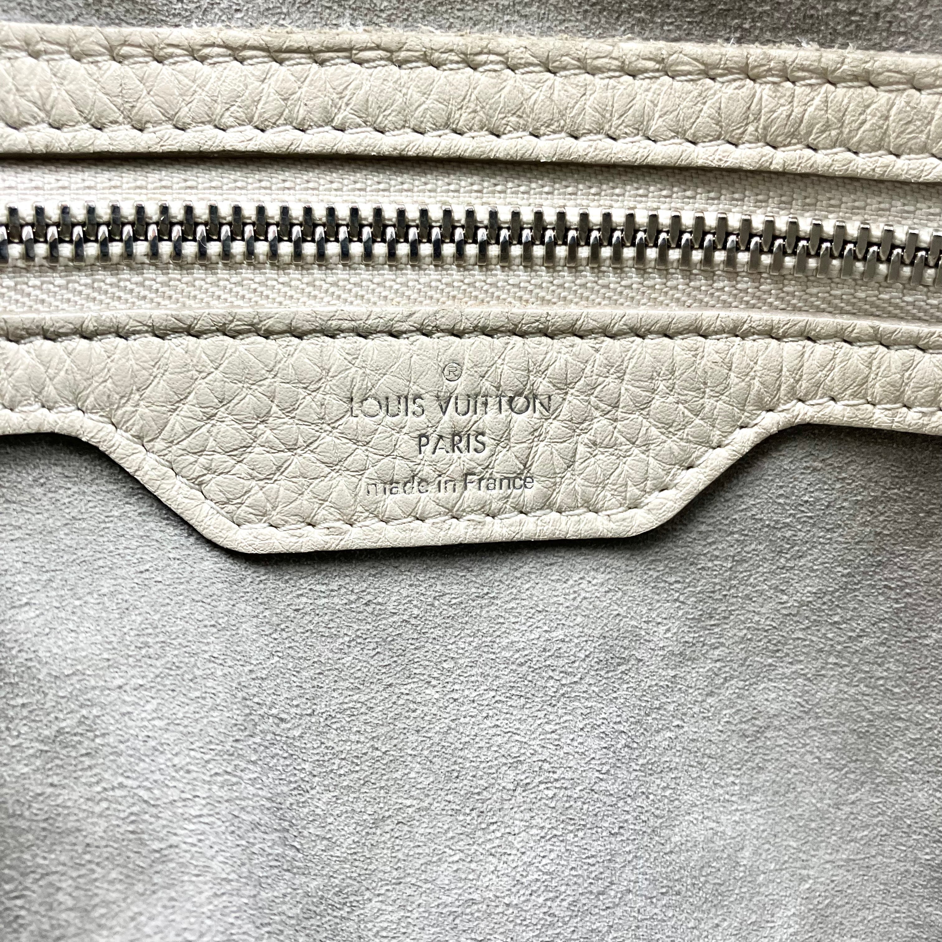 LOUIS VUITTON  Mahina Selene PM