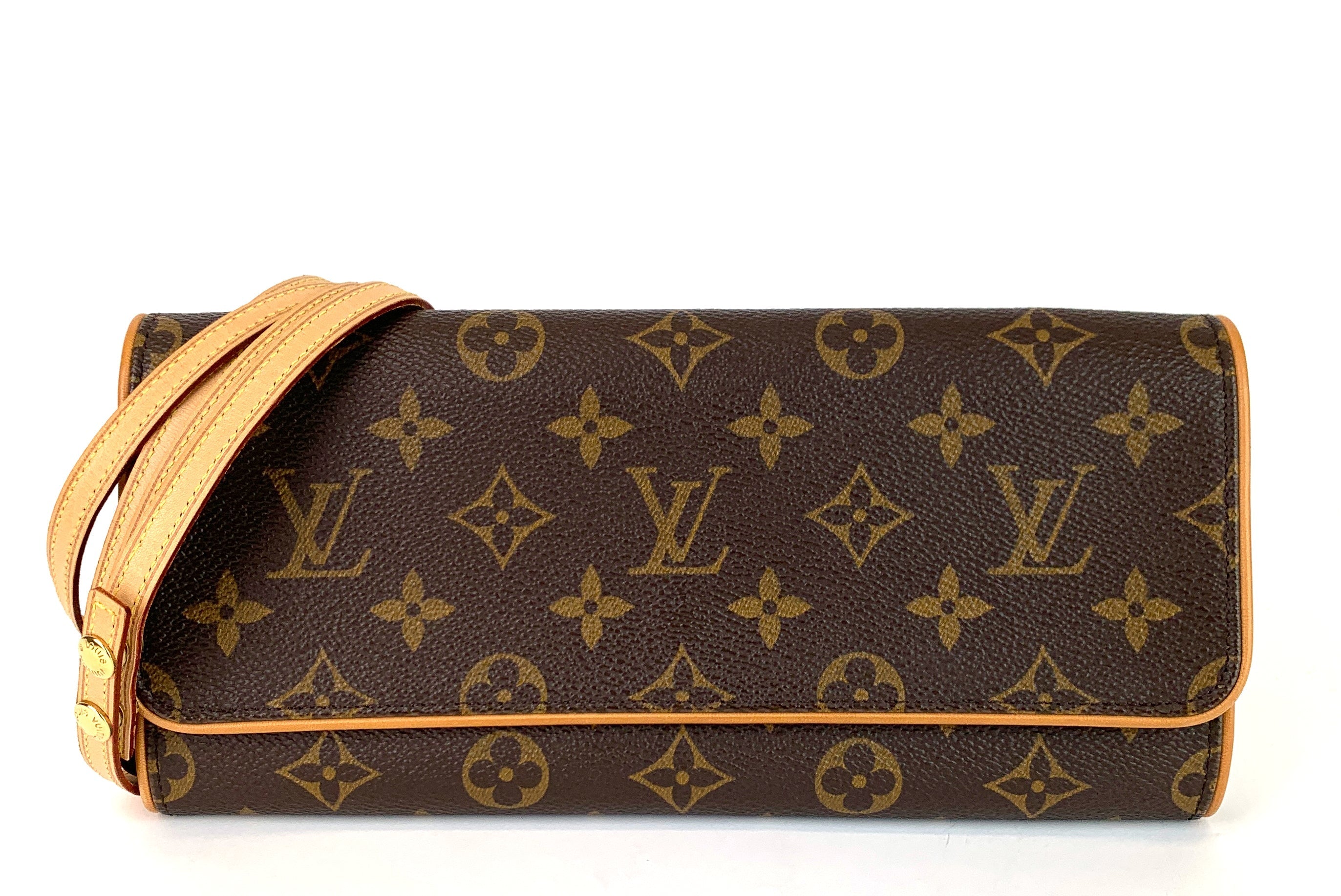 Louis Vuitto Pochette Twin GM Monogram Canvas Bag