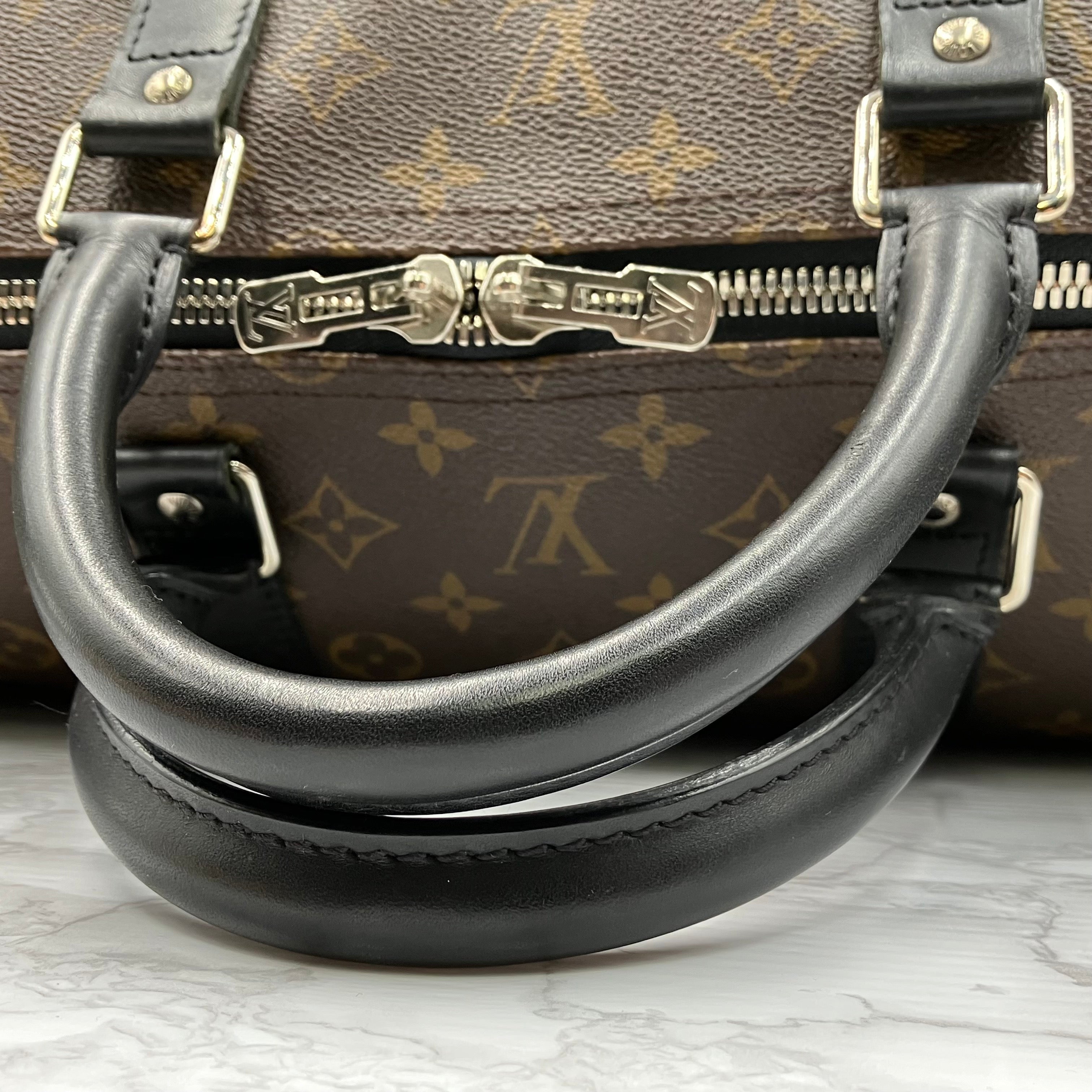 LOUIS VUITTON Keypole 55 Macassar Bandoliere