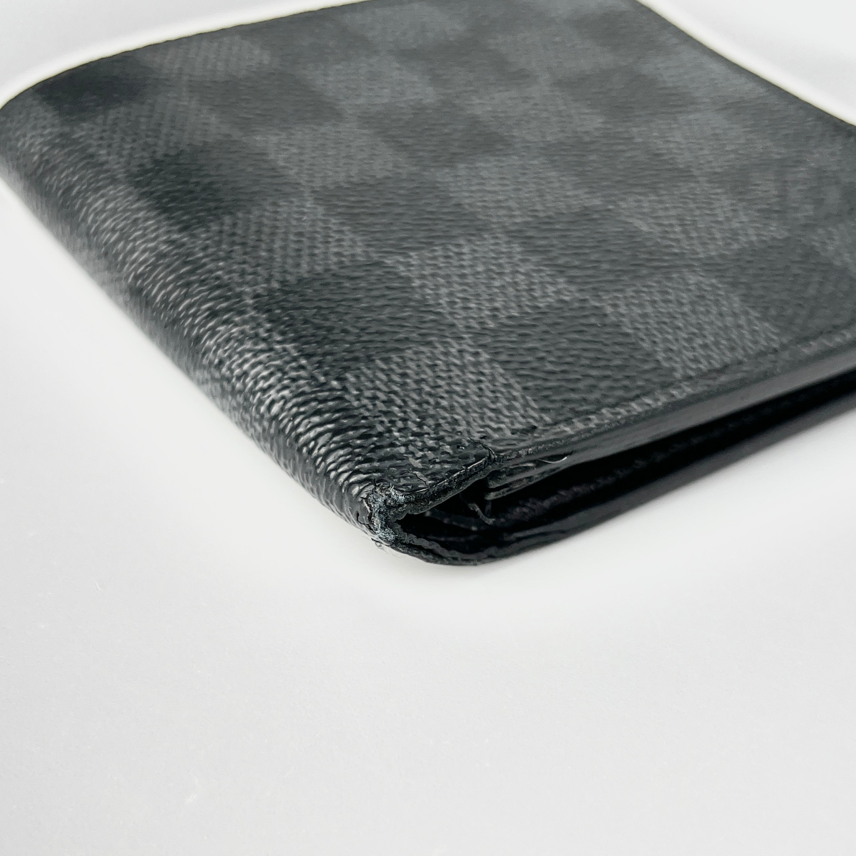 Louis Vuitton Men Damier Eclipse Fold Wallet