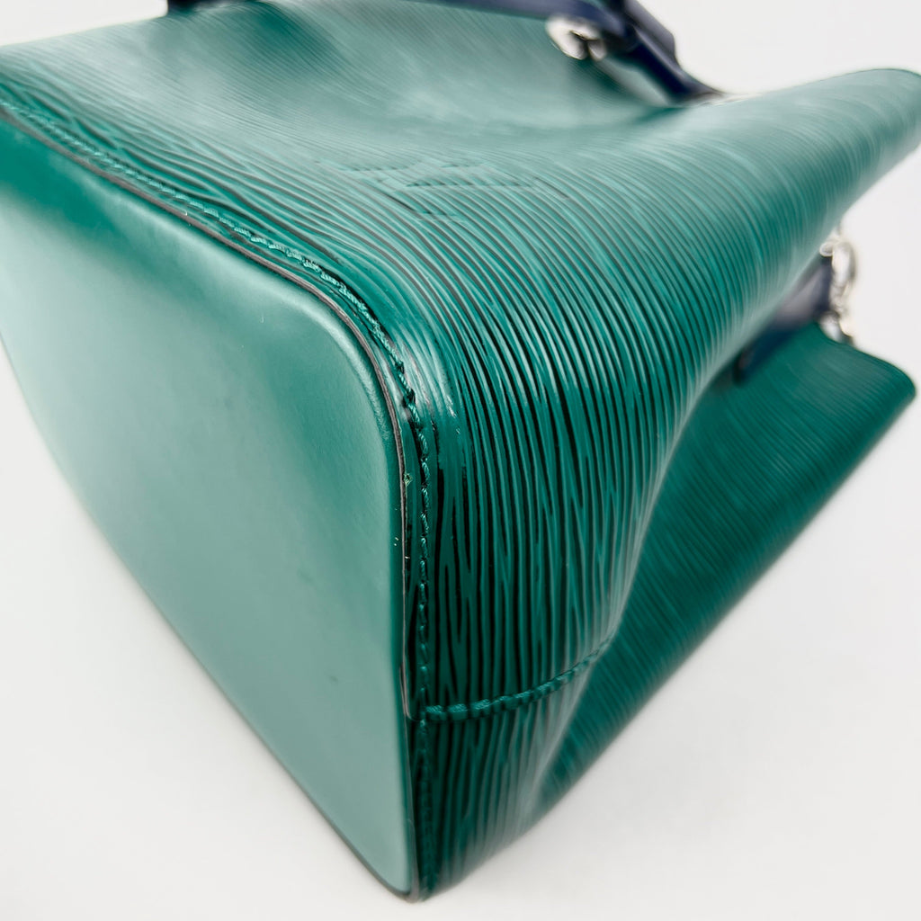 Louis Vuitton Neo Noe BB Epi Green/Blue