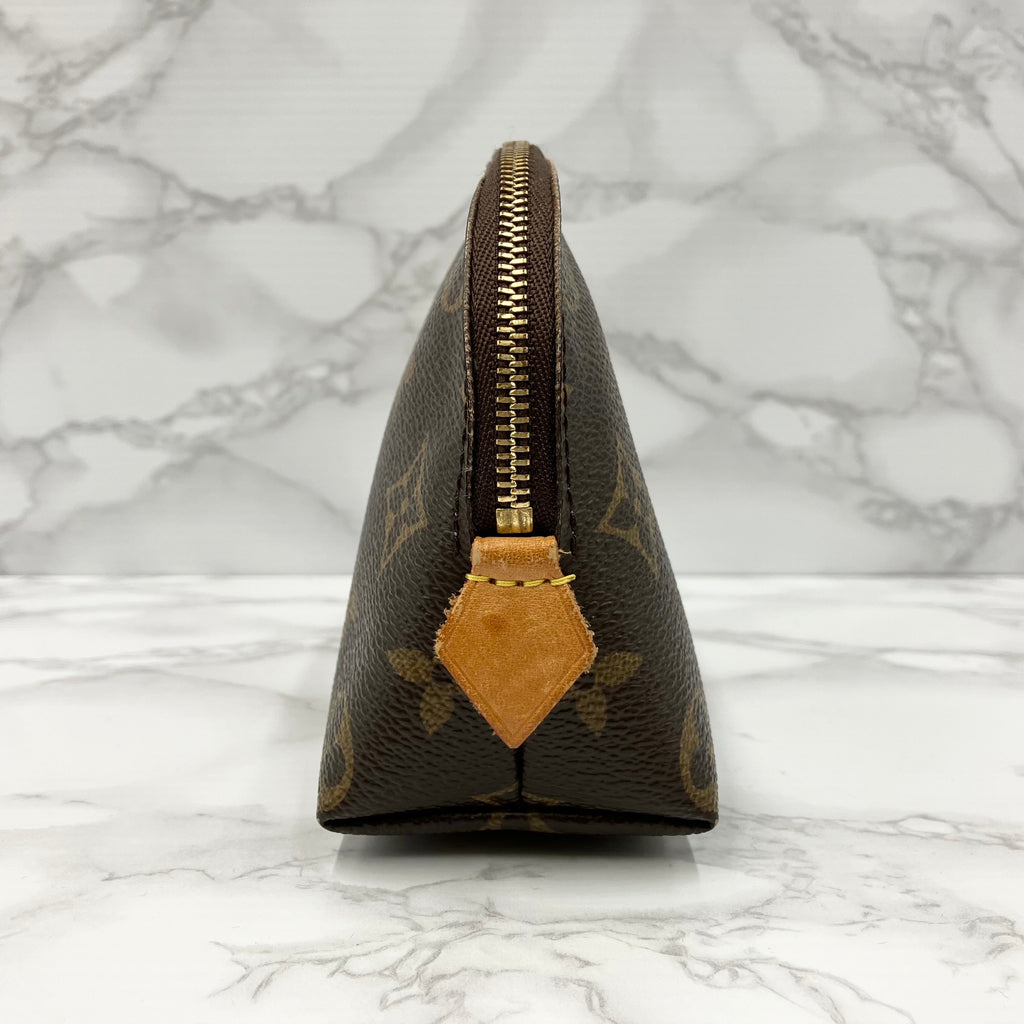 LOUIS VUITTON Monogram Cosmetic Pouch