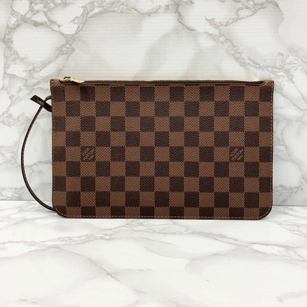 LOUIS VUITTON Damier Neverfull MM Pouch