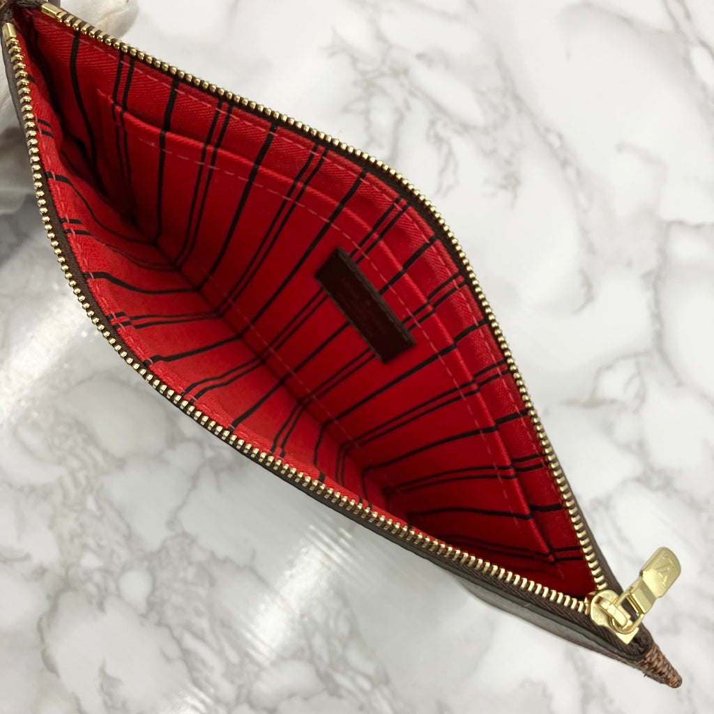 LOUIS VUITTON Damier Neverfull MM Pouch