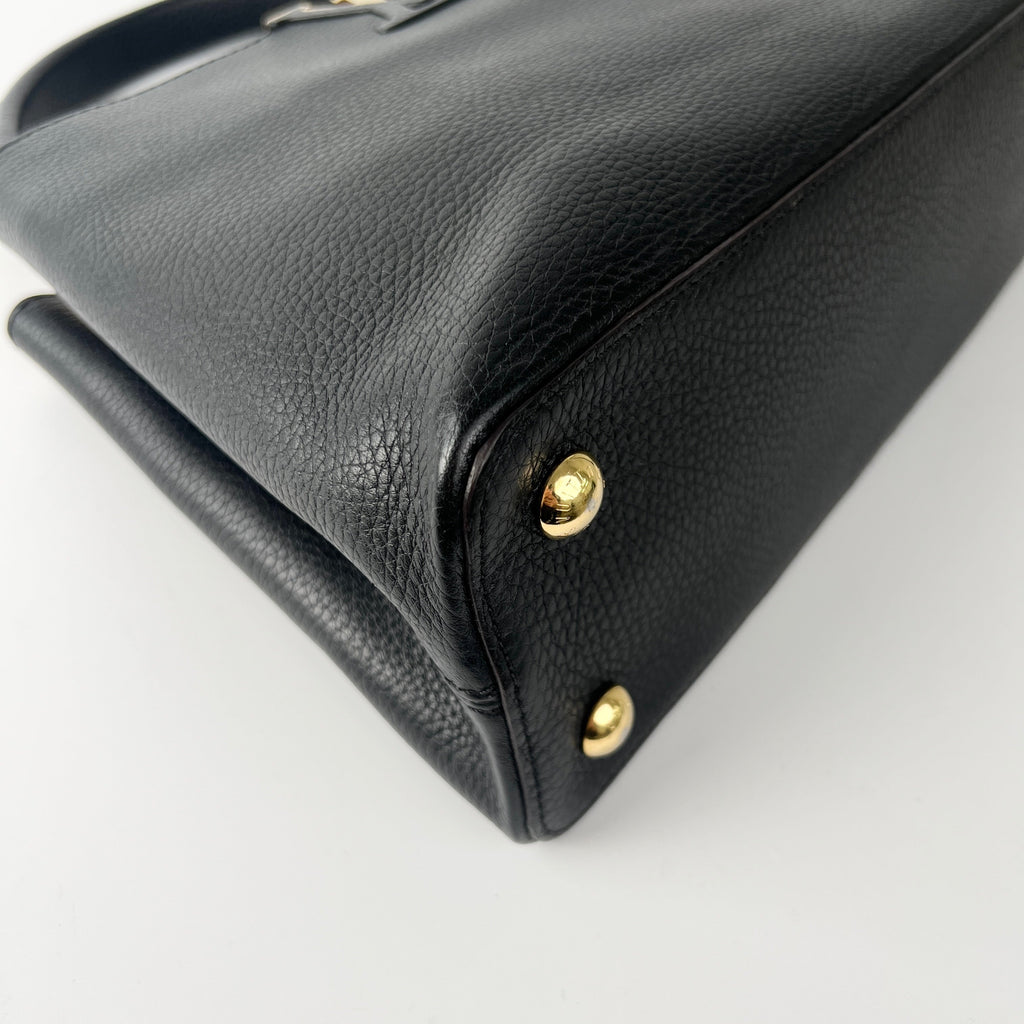 Louis Vuitton Capucine MM Black