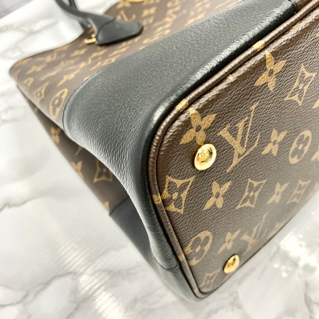 LOUIS VUITTON Monogram Flandrine