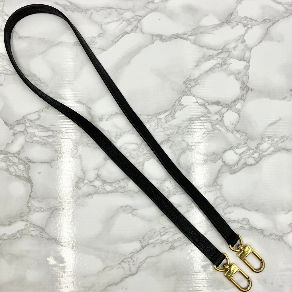 LOUIS VUITTON Monogram Flandrine