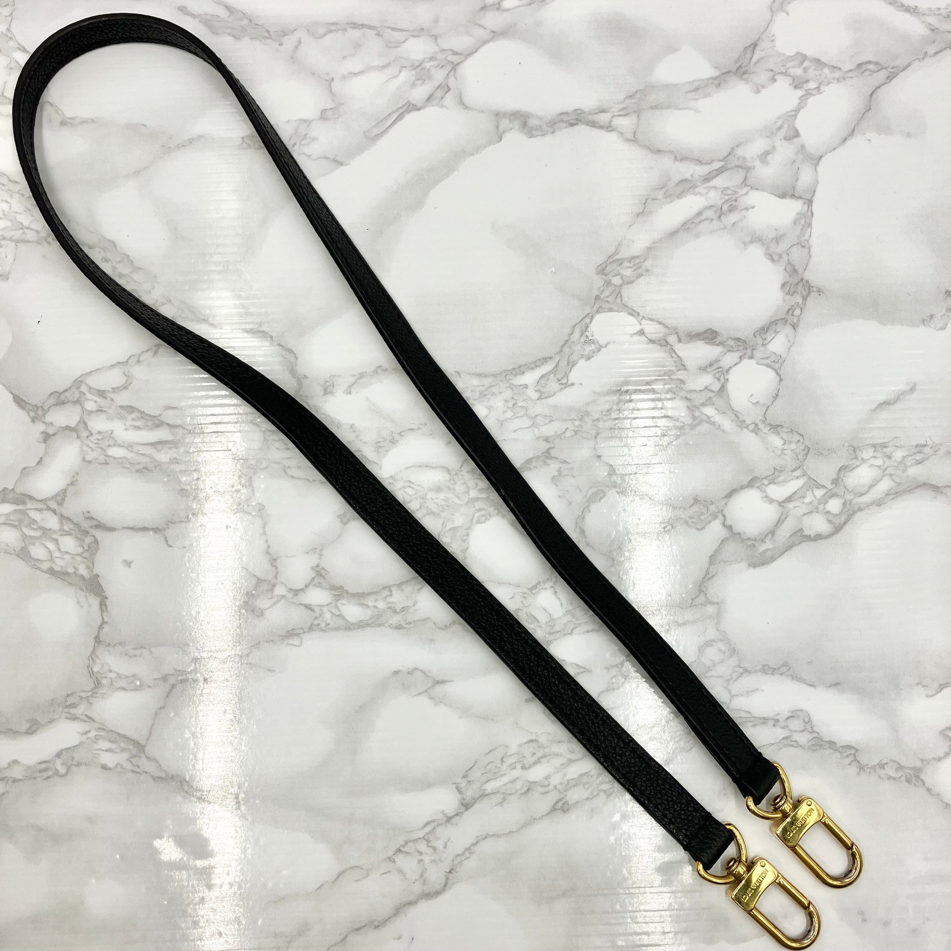 LOUIS VUITTON Monogram Flandrine