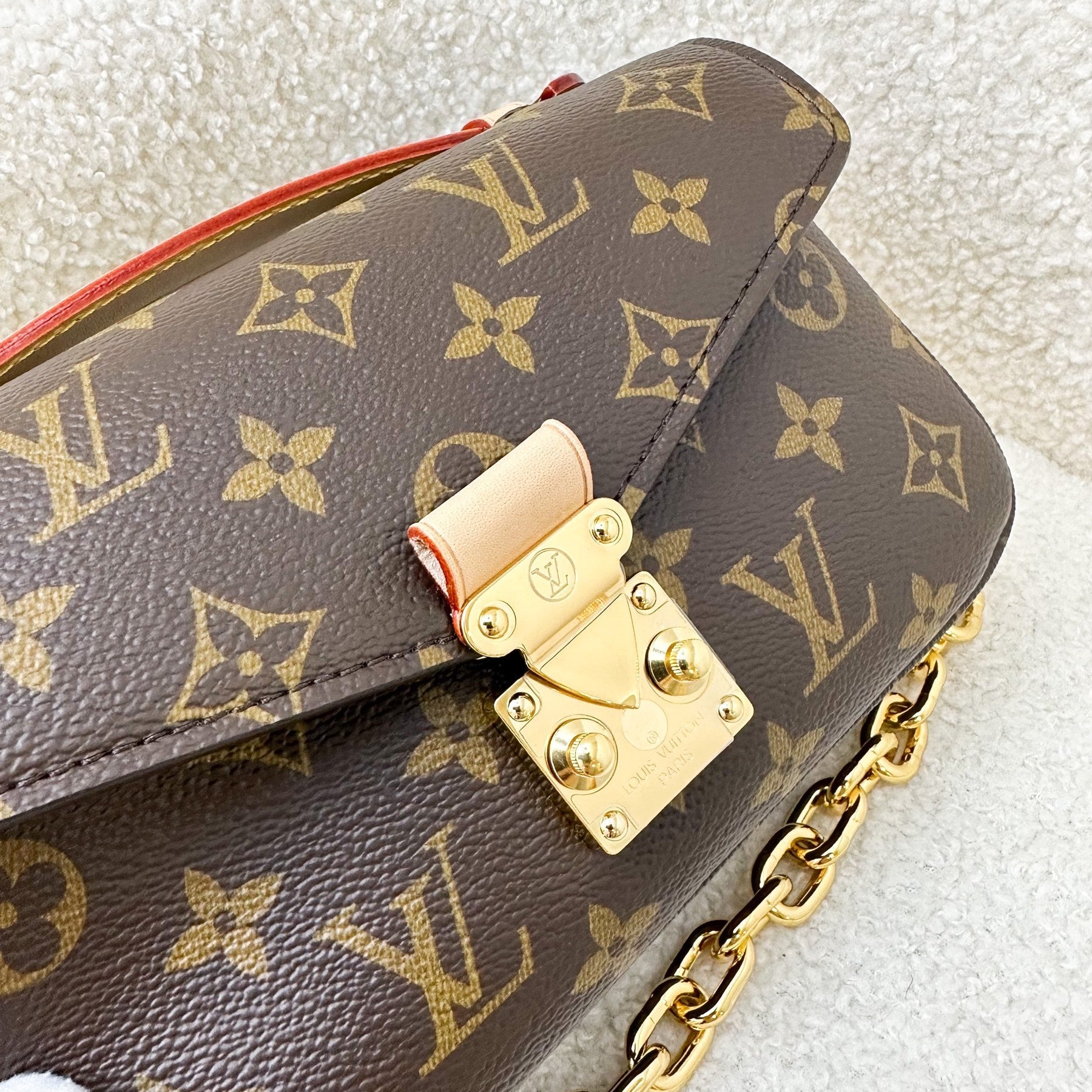 LV Pochette Metis East West in Monogram Canvas GHW