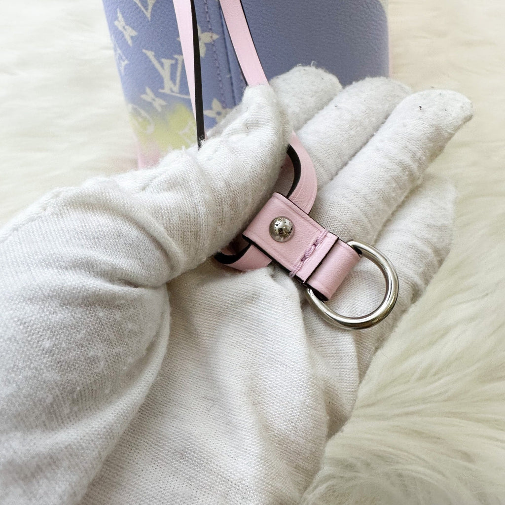 LV Neverfull MM in Escale Pastel in GHW