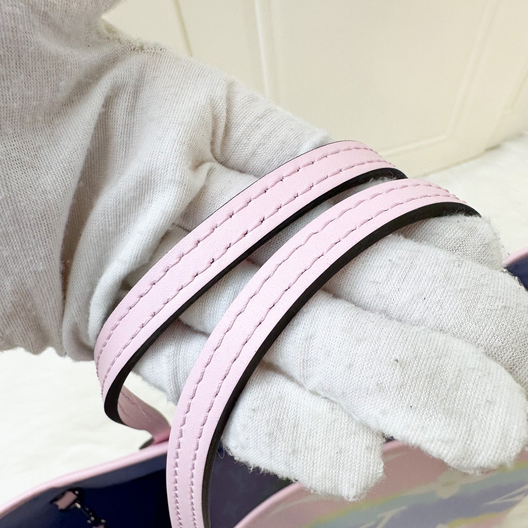 LV Neverfull MM in Escale Pastel in GHW