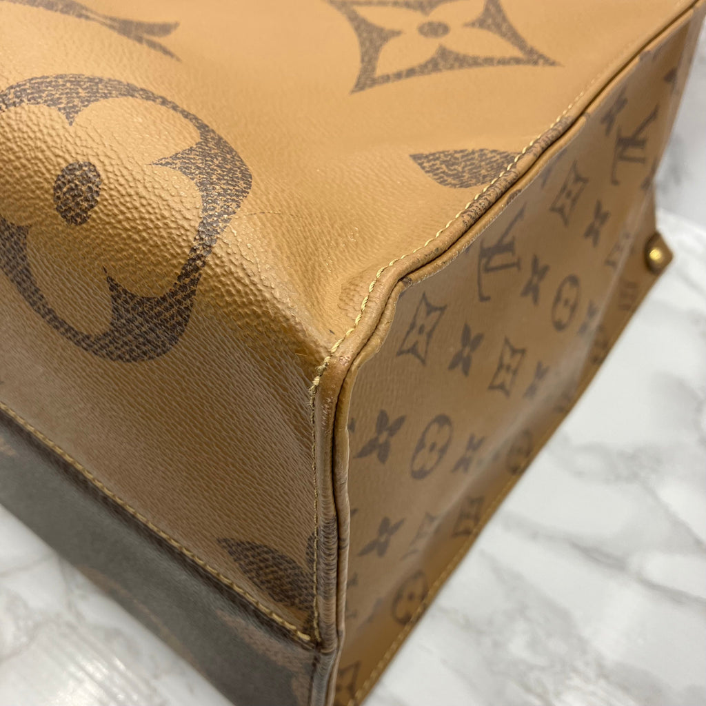 LOUIS VUITTON On the Go GM
