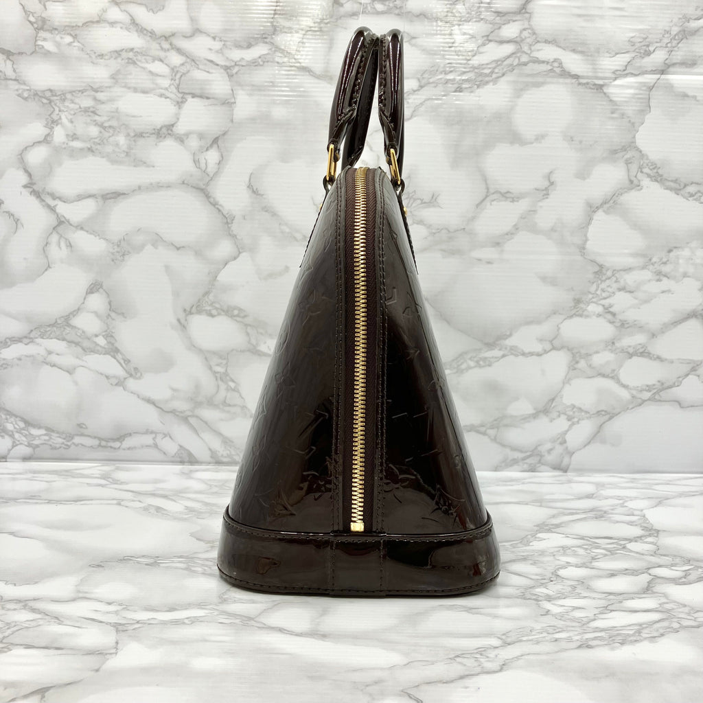 LOUIS VUITTON Vernis Alma PM
