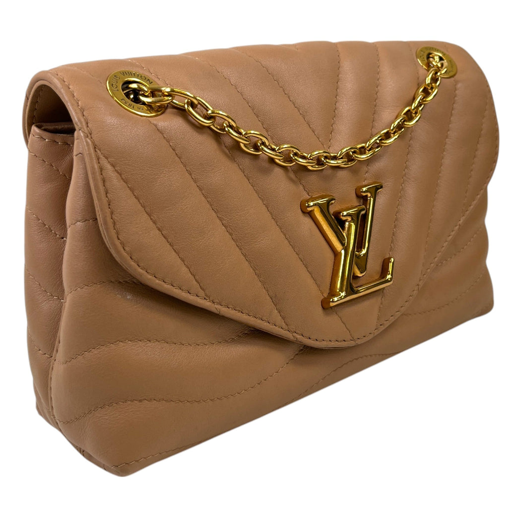 Women's New Wave Mm Chain Handbag Beige