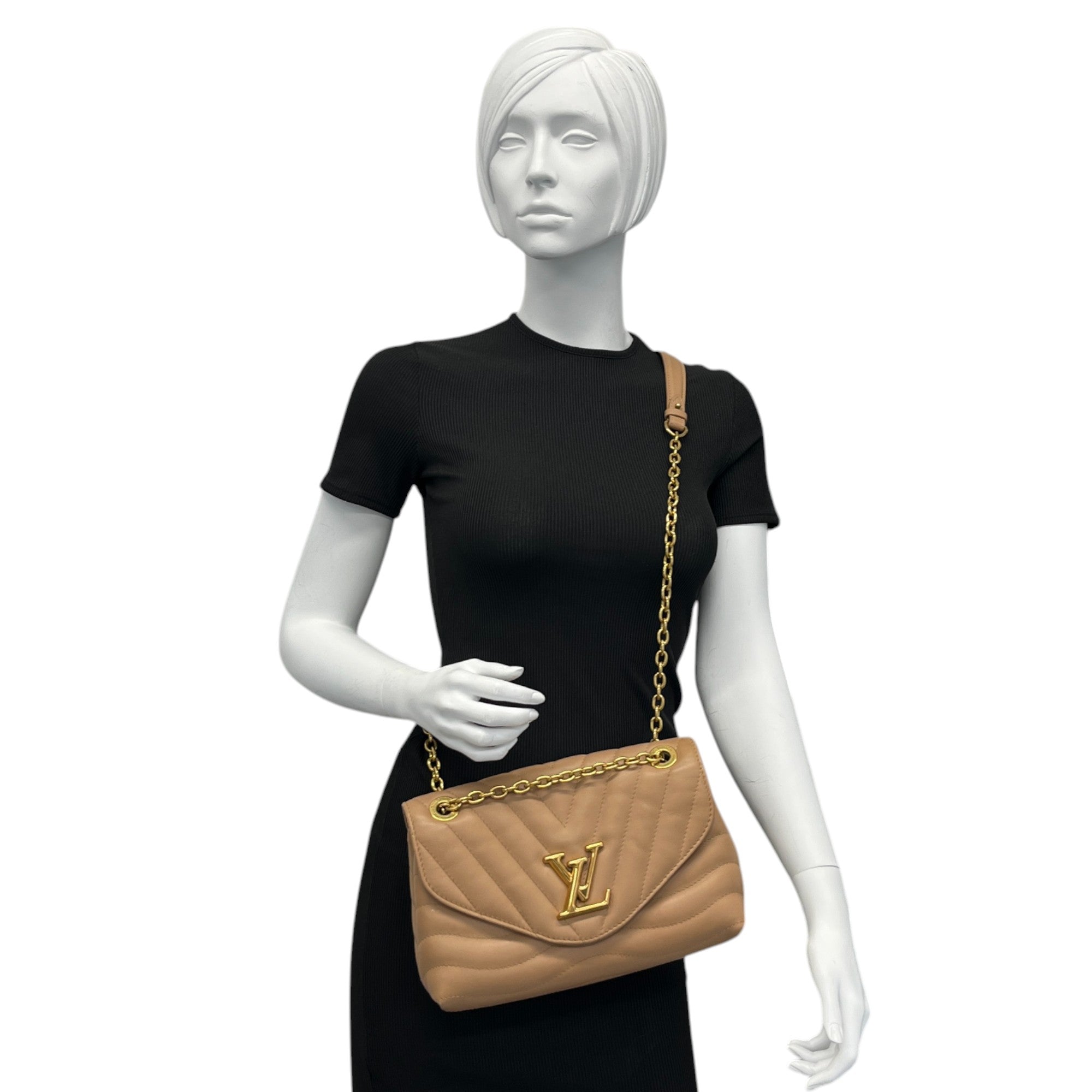Women's New Wave Mm Chain Handbag Beige