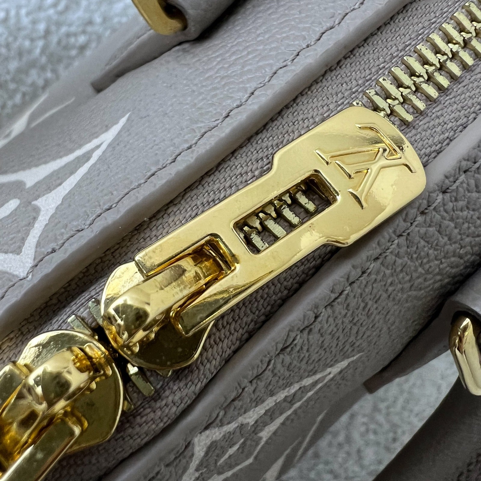 LV Speedy Bandouliere 20 in Tourterelle / Creme Giant Monogram Empreinte Leather and GHW