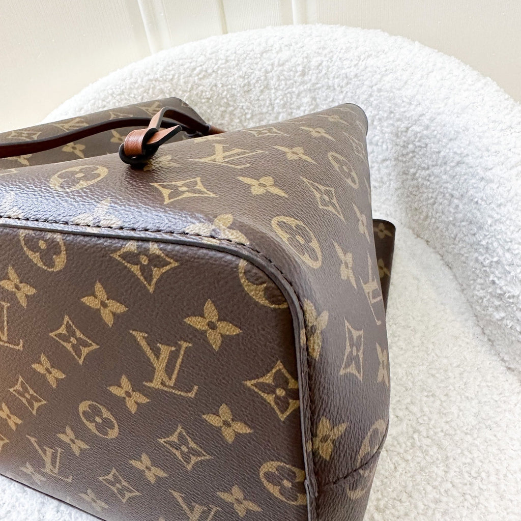 LV Neonoe MM in Monogram Canvas, Caramel Strap and GHW