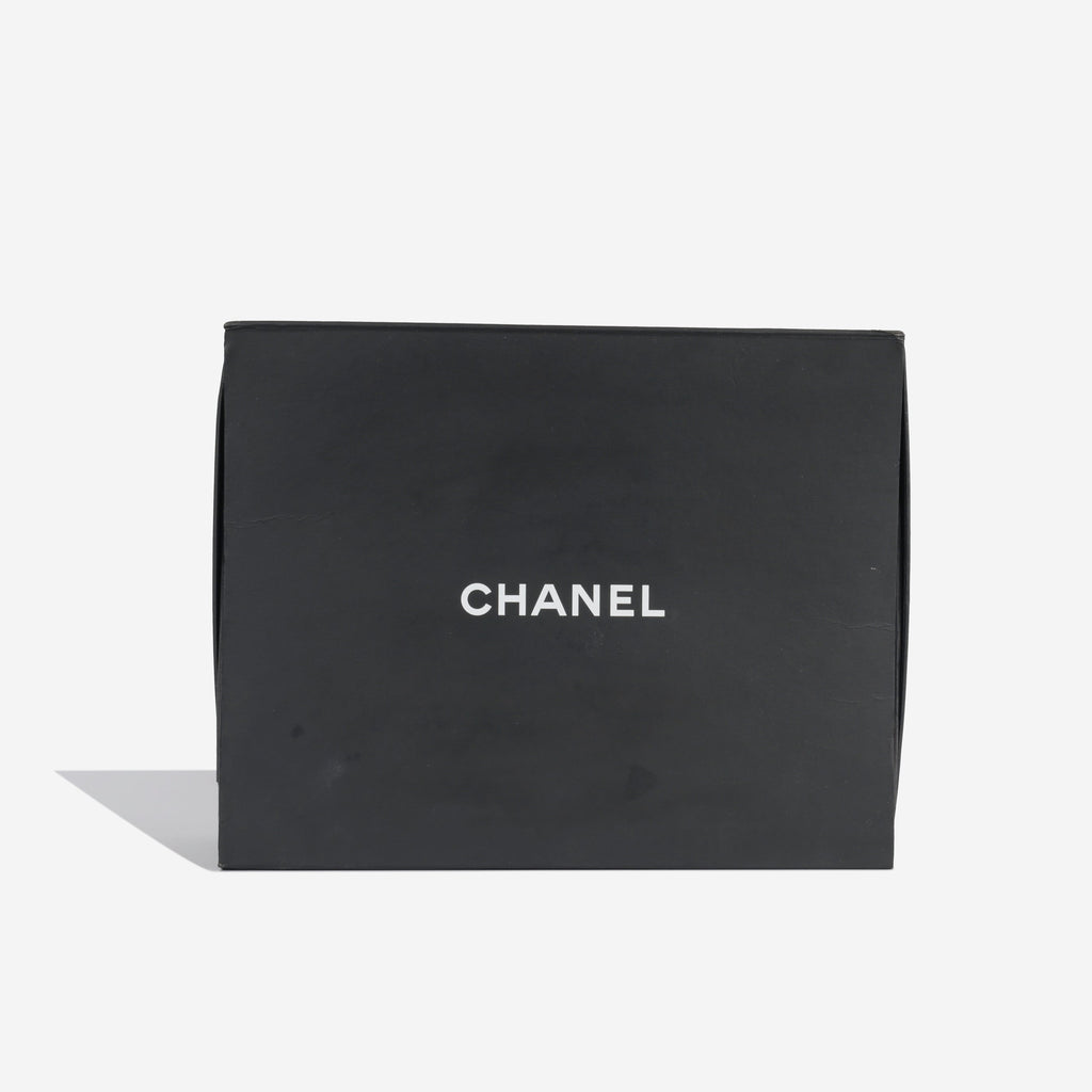 Chanel Classic Flap Bag - Jumbo