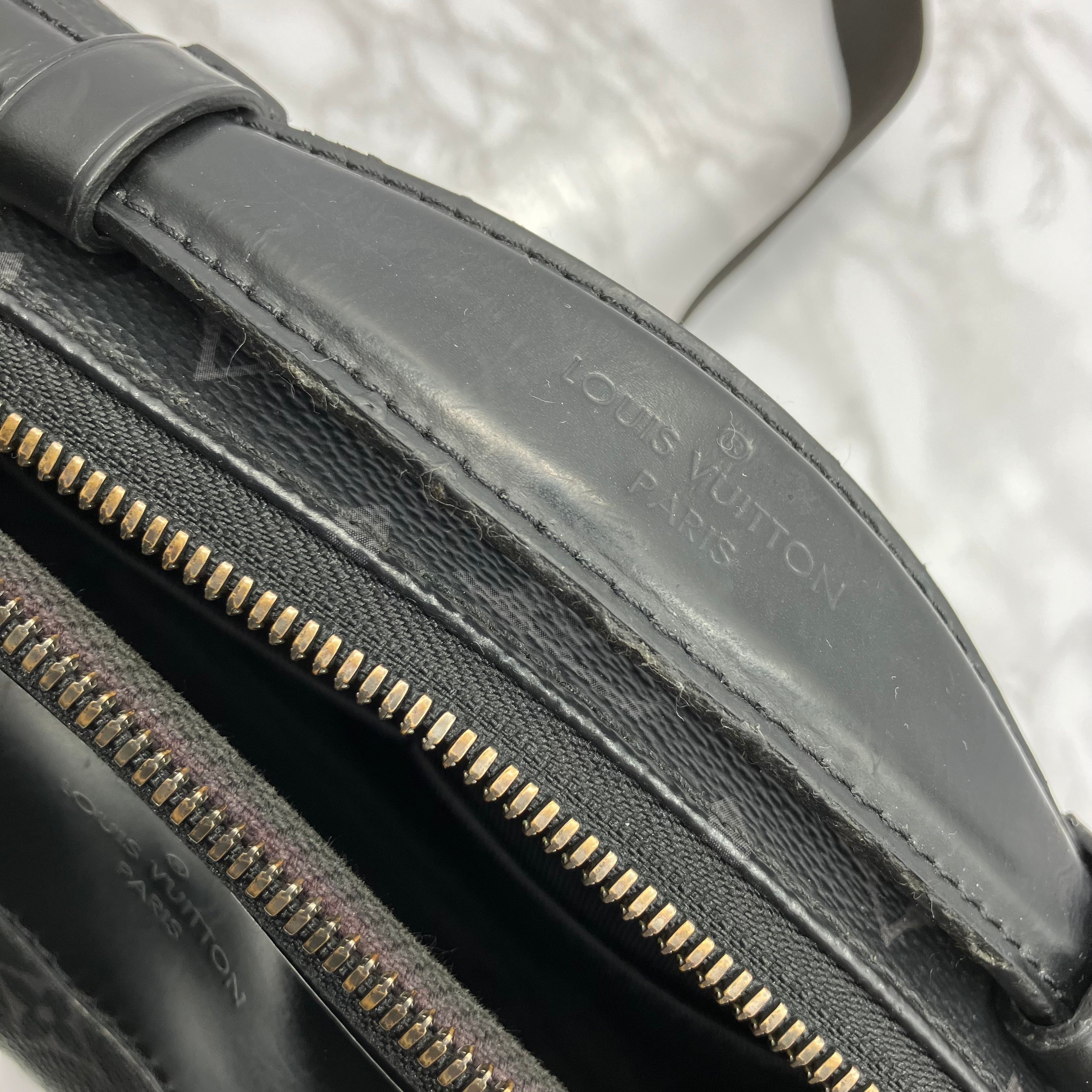 LOUIS VUITTON Eclipse Bum Bag