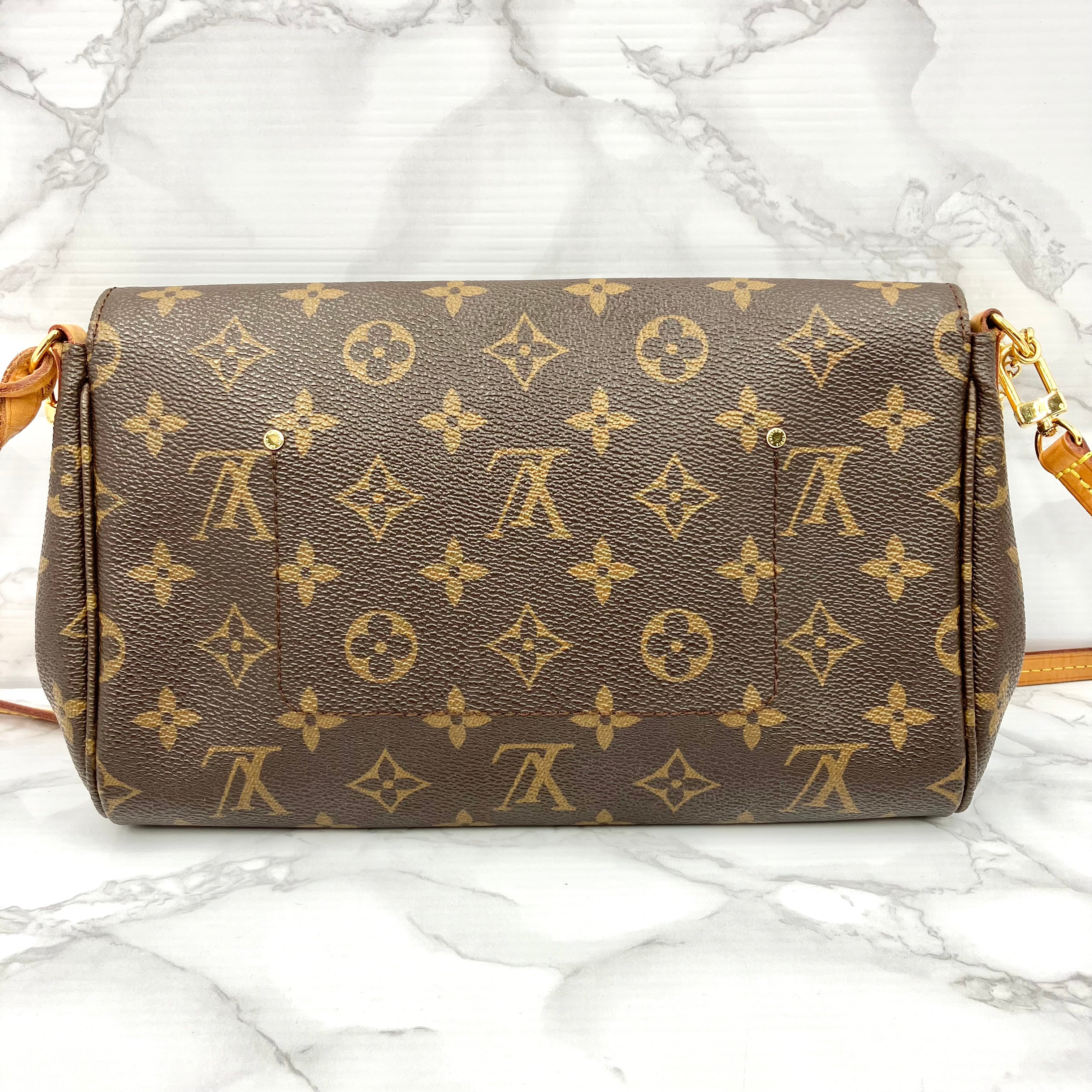 LOUIS VUITTON Monogram Favorit