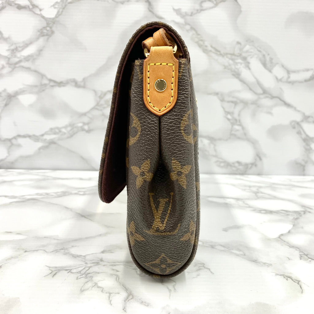 LOUIS VUITTON Monogram Favorit