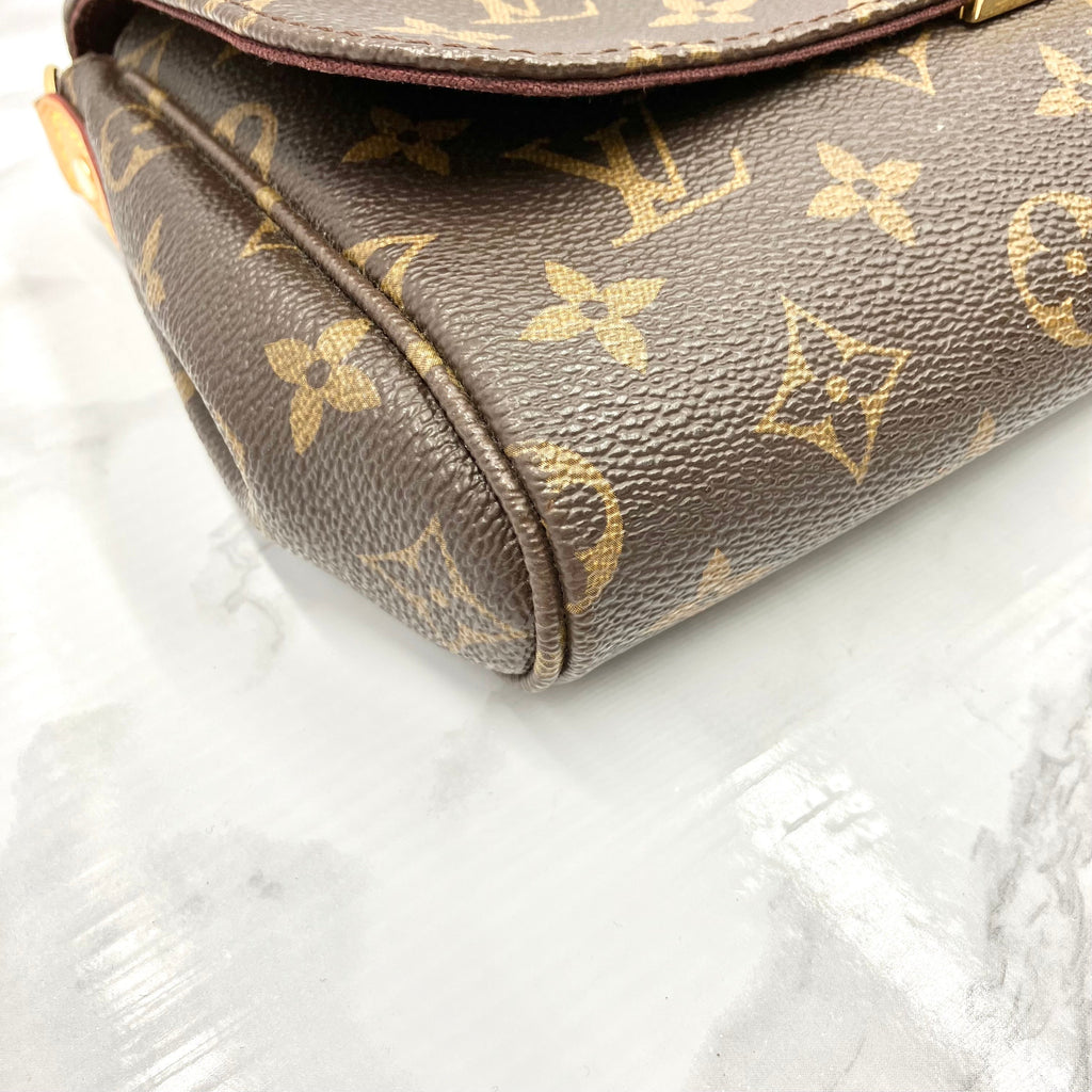 LOUIS VUITTON Monogram Favorit