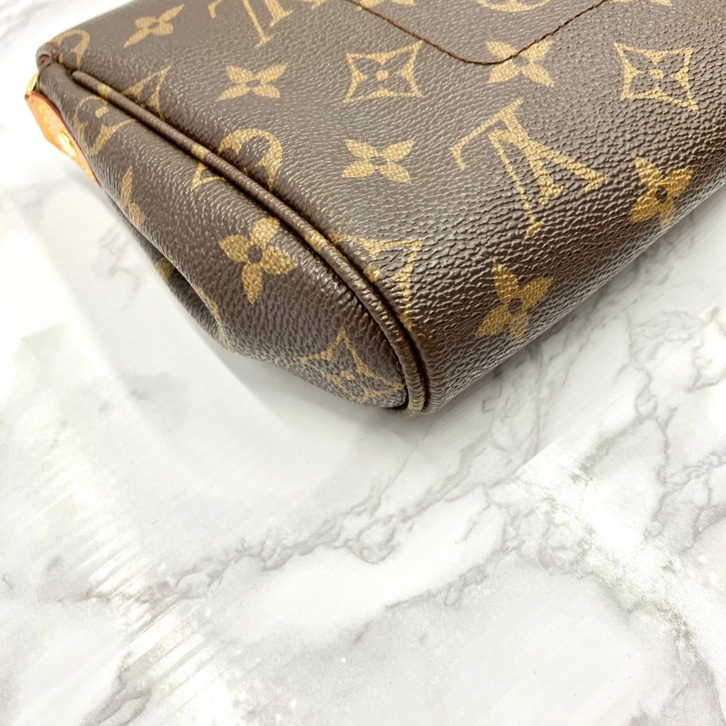 LOUIS VUITTON Monogram Favorit