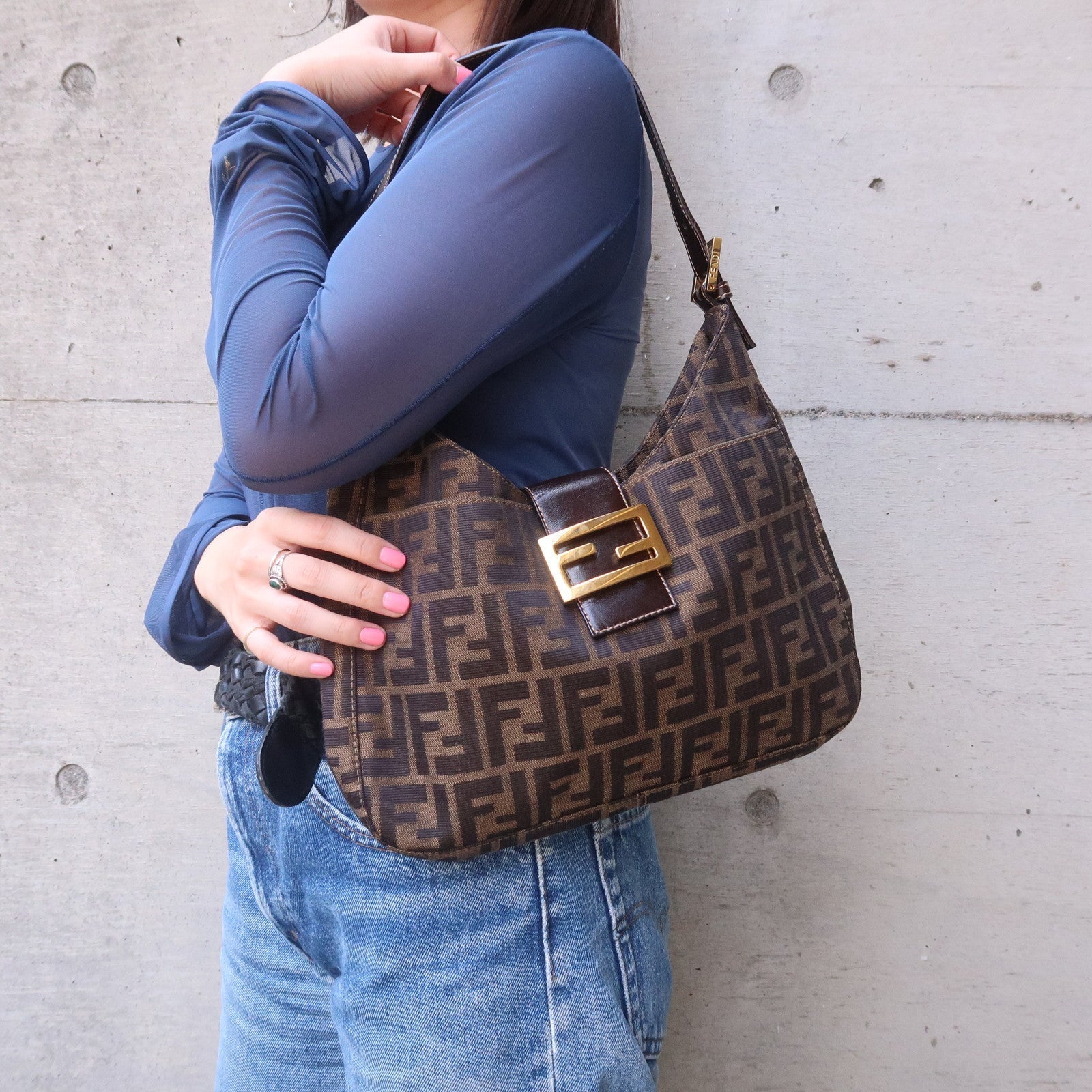 FENDI Zucca Canvas Leather Shoulder Bag Brown Black 26569