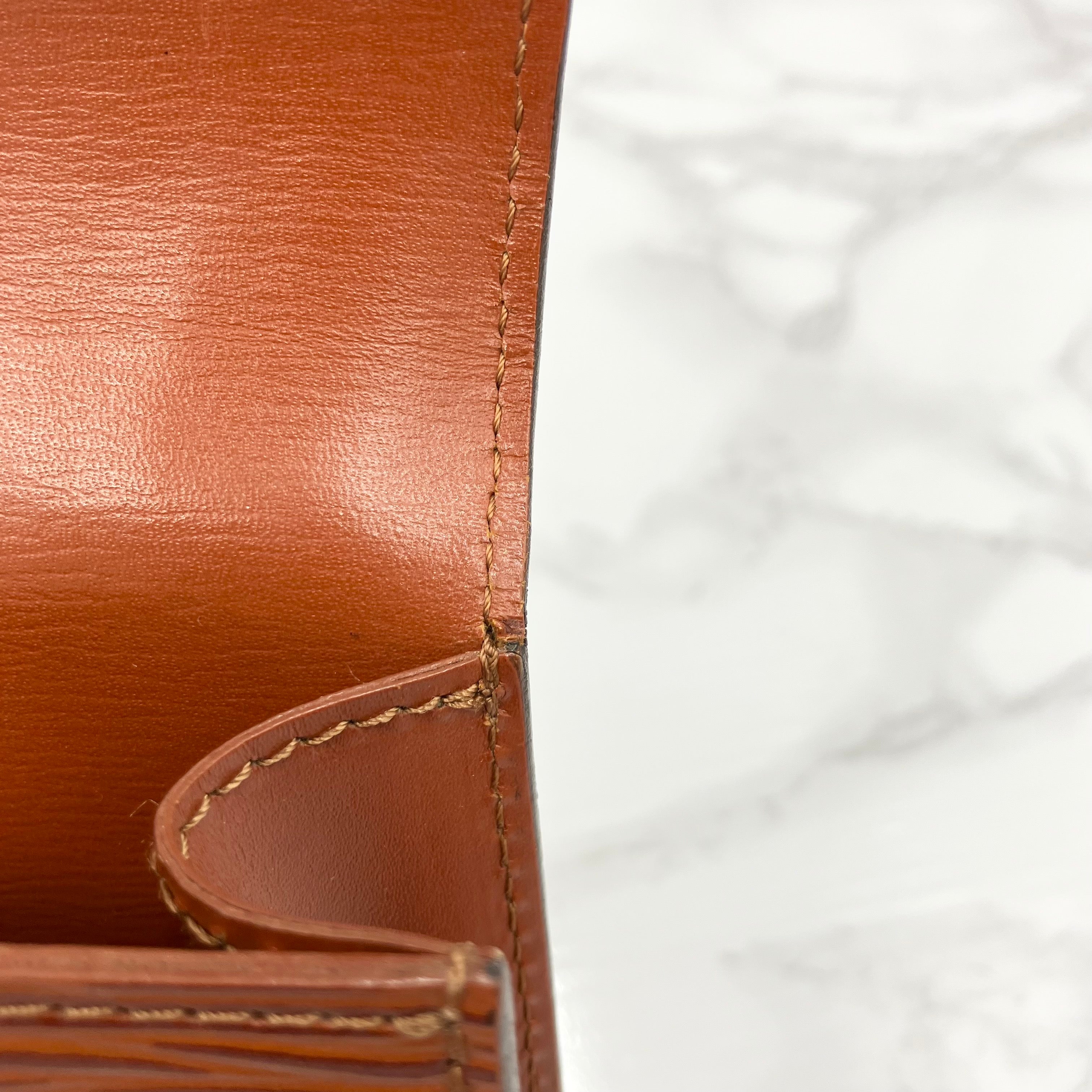 LOUIS VUITTON Epi Tirshet Waist Bag