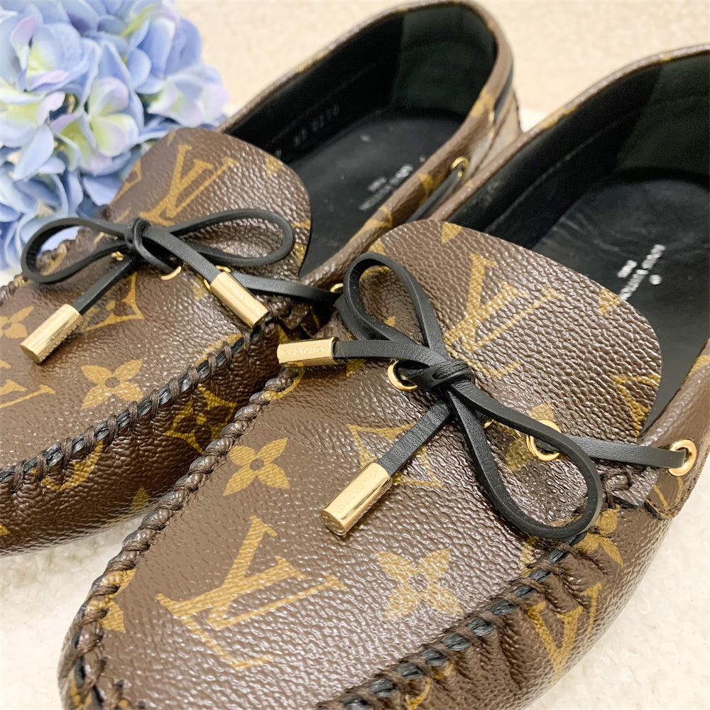 LV Gloria Flat Loafer in Monogram Canvas Sz 39