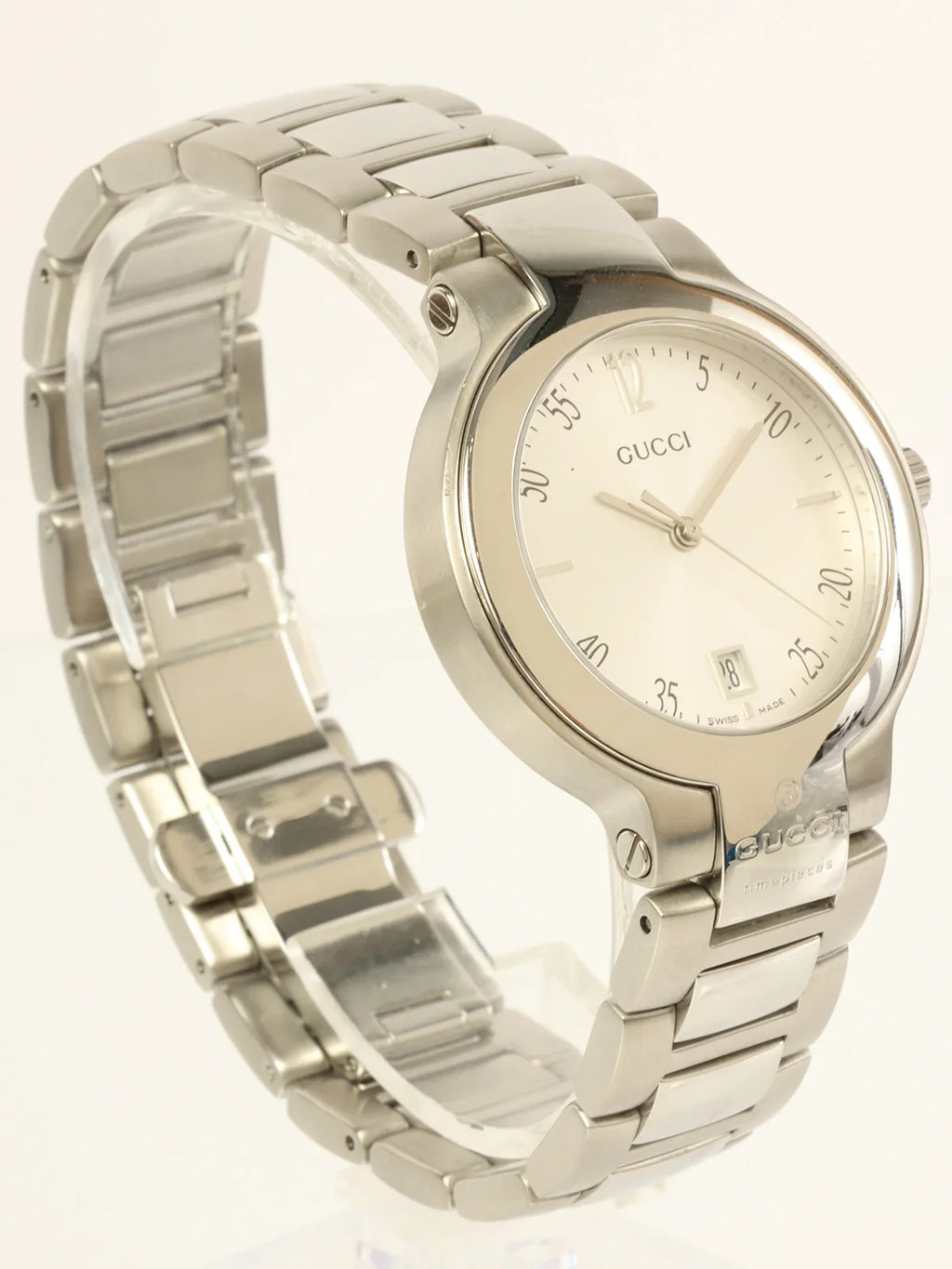 GUCCI Boys Round Logo Face Watch Silver