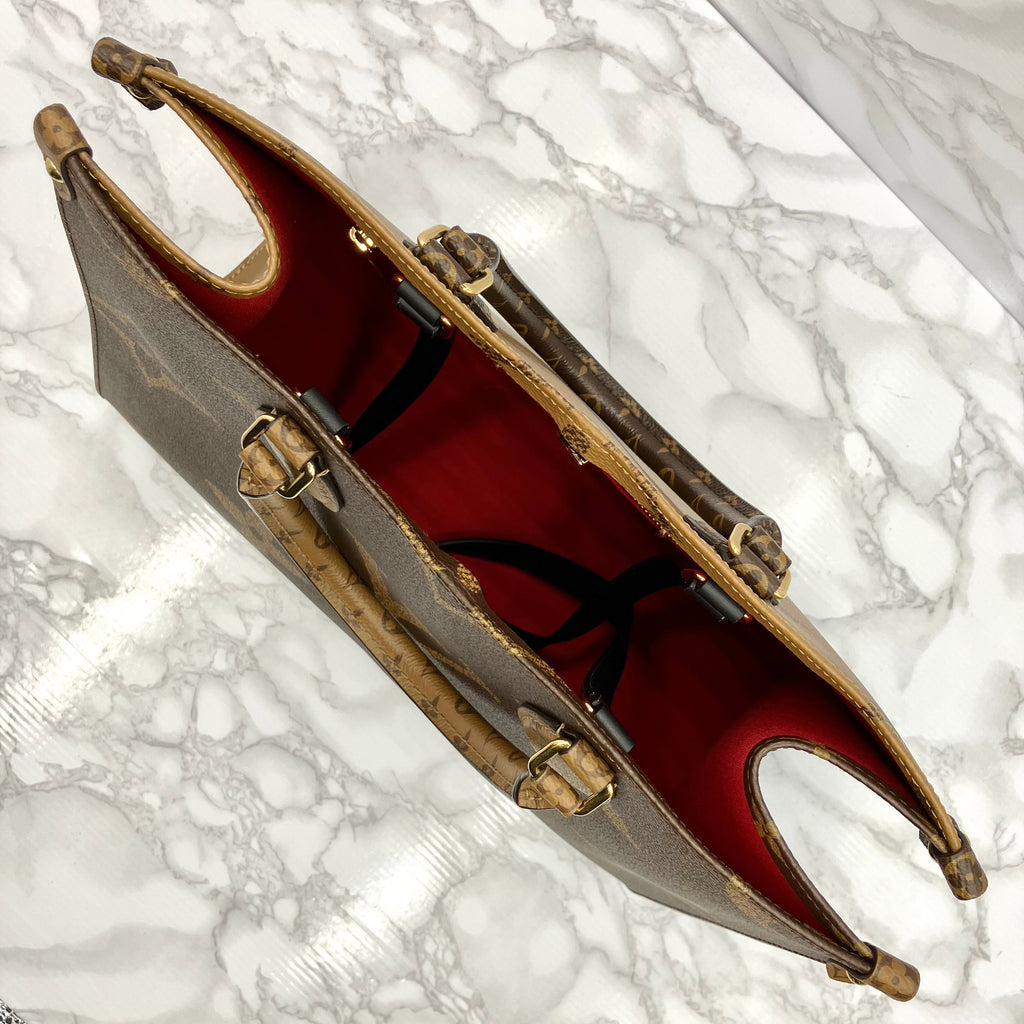 LOUIS VUITTON Monogram Giant Reverse On The Go MM