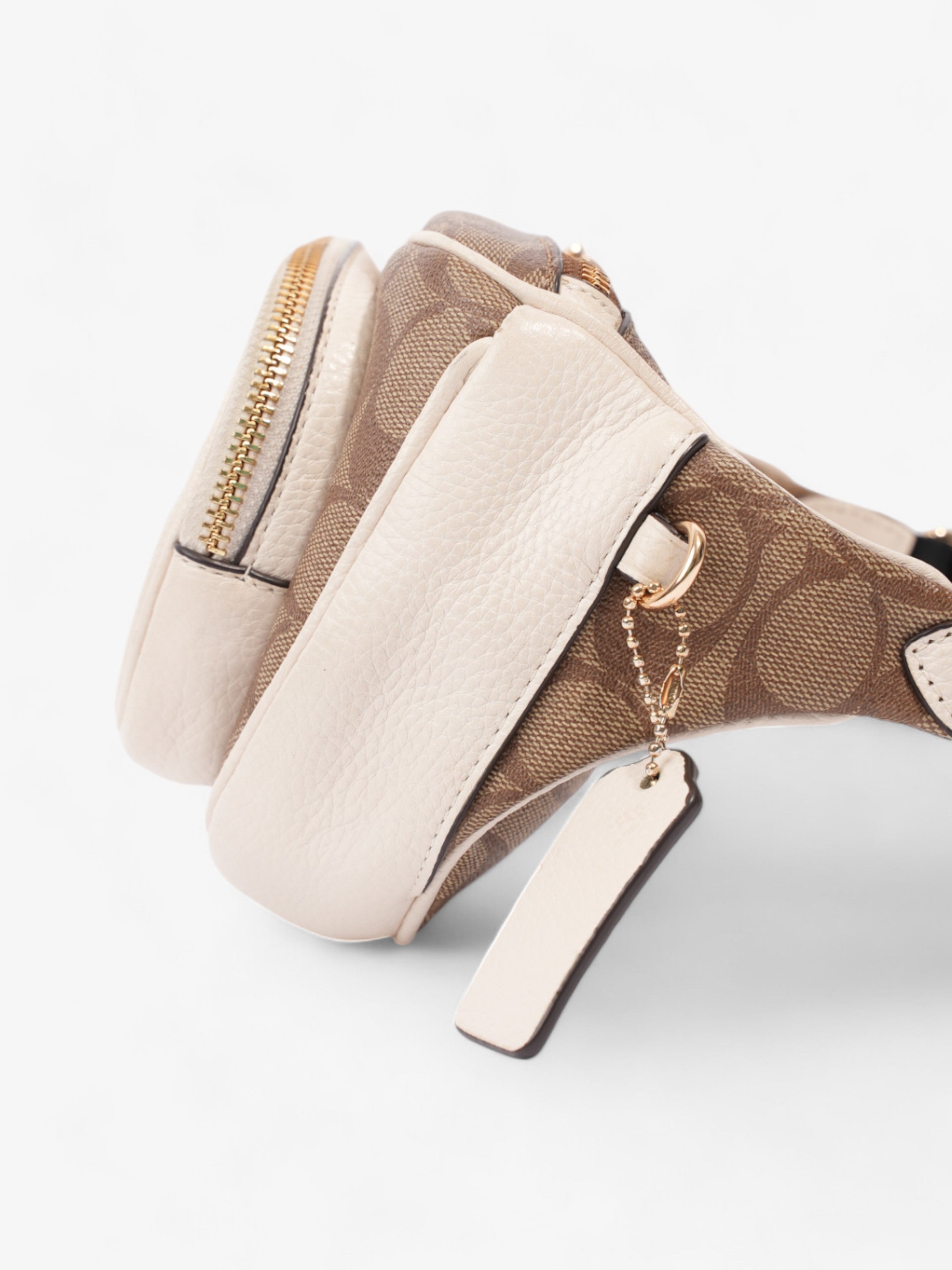 Coach Court Bum Bag Cream / Beige Canvas