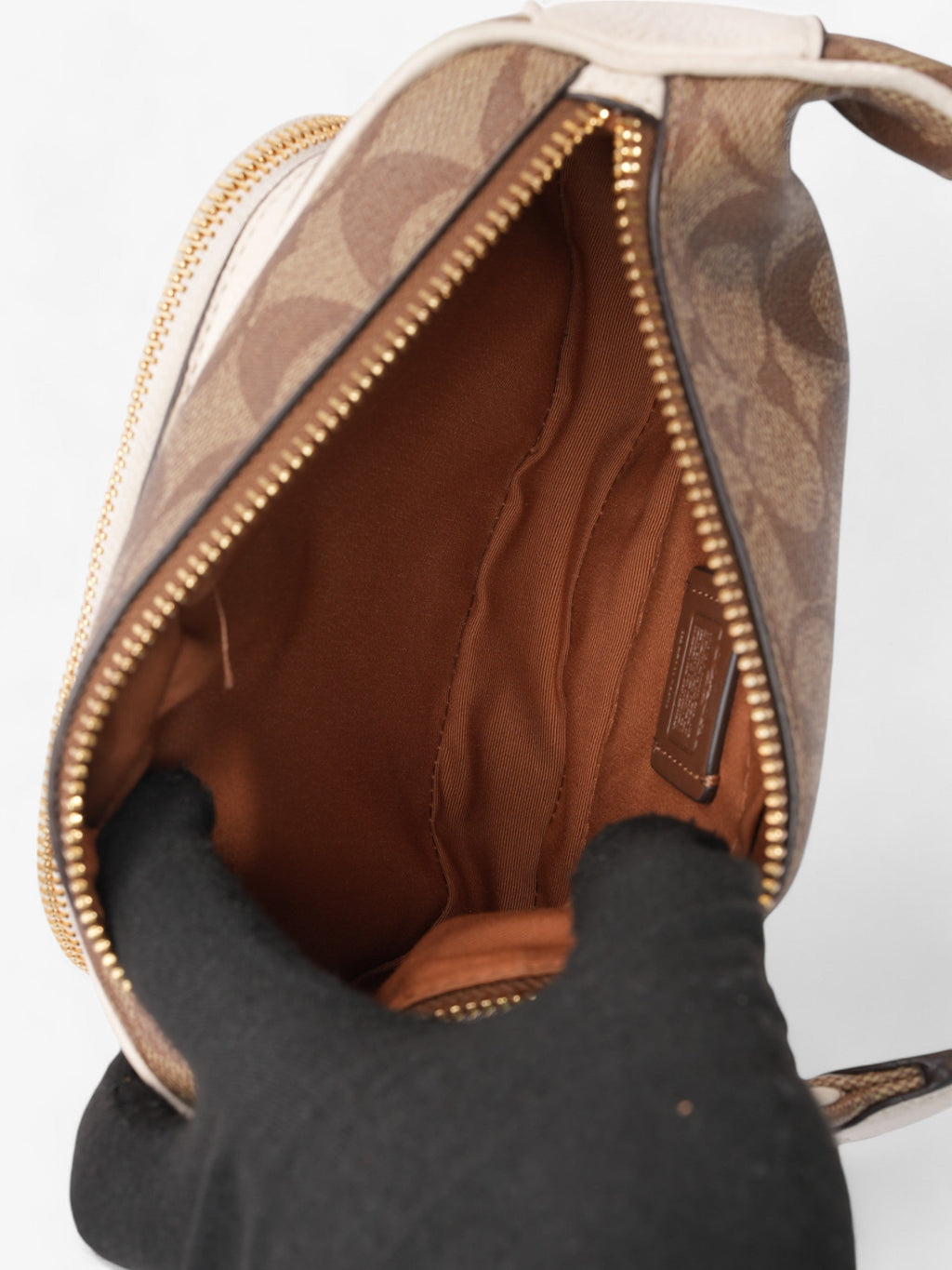 Coach Court Bum Bag Cream / Beige Canvas